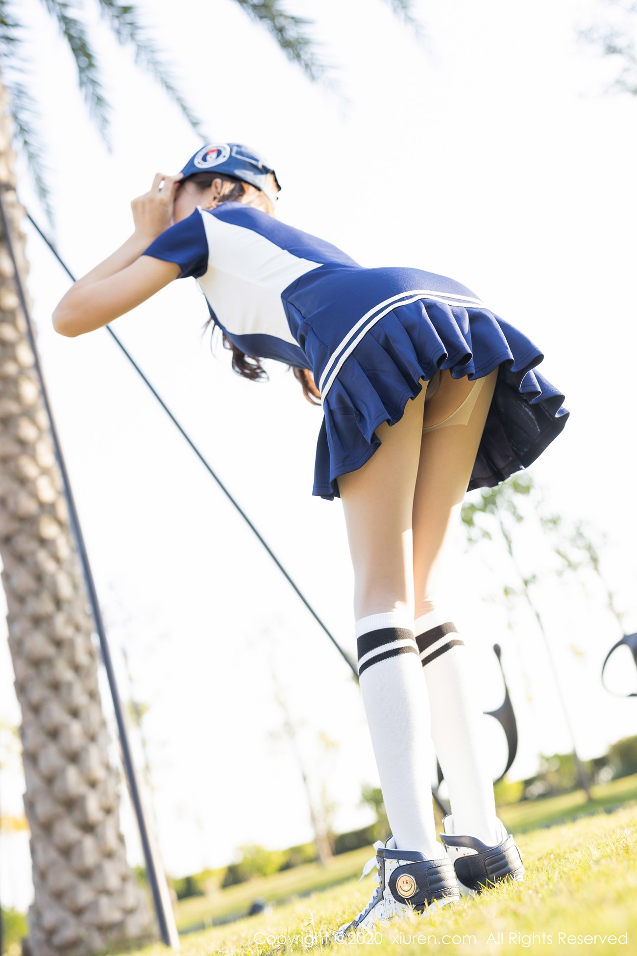 图片[40]-[Xiuren秀人网]XR20200122N01963 2020.01.22 NO.1963 户外肉丝 紧身裤 杨紫嫣Cynthia[49+1P] – 速更版-美库