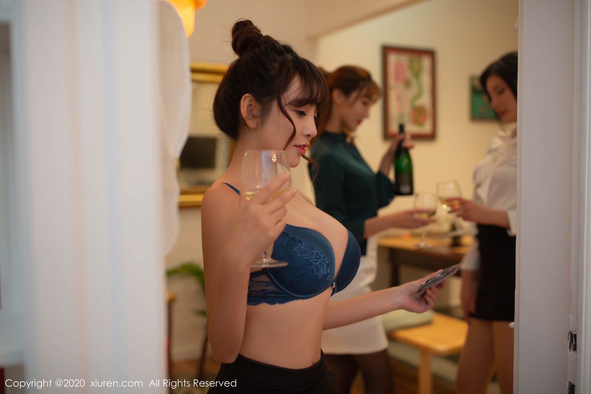 图片[44]-[Xiuren秀人网]XR20200123N01969 2020.01.23 NO.1969 陆萱萱&陶喜乐_lele&就是阿朱啊 模特合集[75+1P] – 速更版-美库