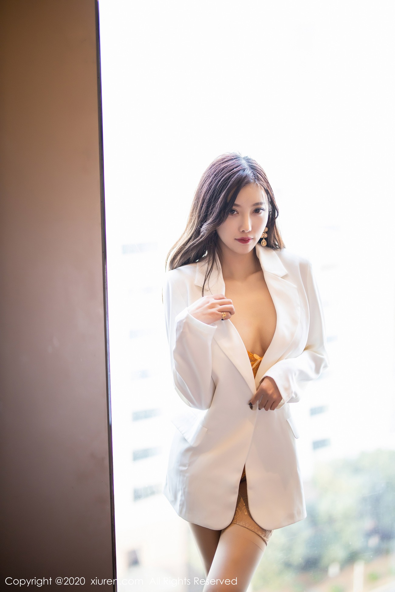 图片[103]-[Xiuren秀人网]XR20200122N01964 2020.01.22 NO.1964 精致镂空内衣与蕾丝袜 杨晨晨sugar[110+1P] – 速更版-美库