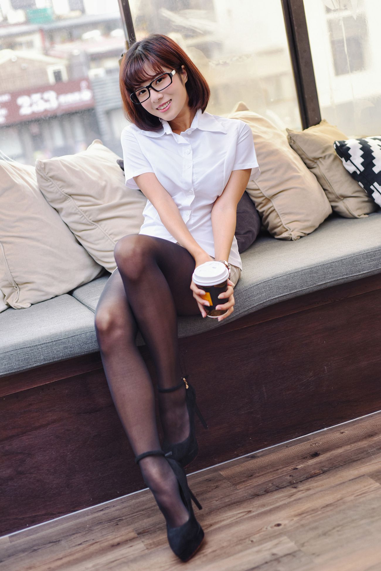 图片[26]-制服の女生 NO.005 方唯真 OL黑丝[29P] – 速更版-美库