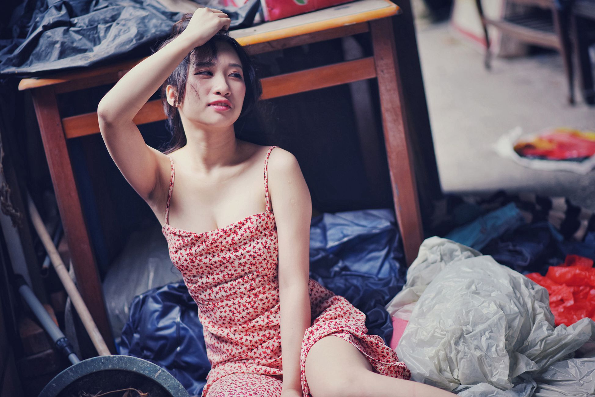 图片[19]-制服の女生 NO.006 岑晴晴 慵懒的性感[52P] – 速更版-美库