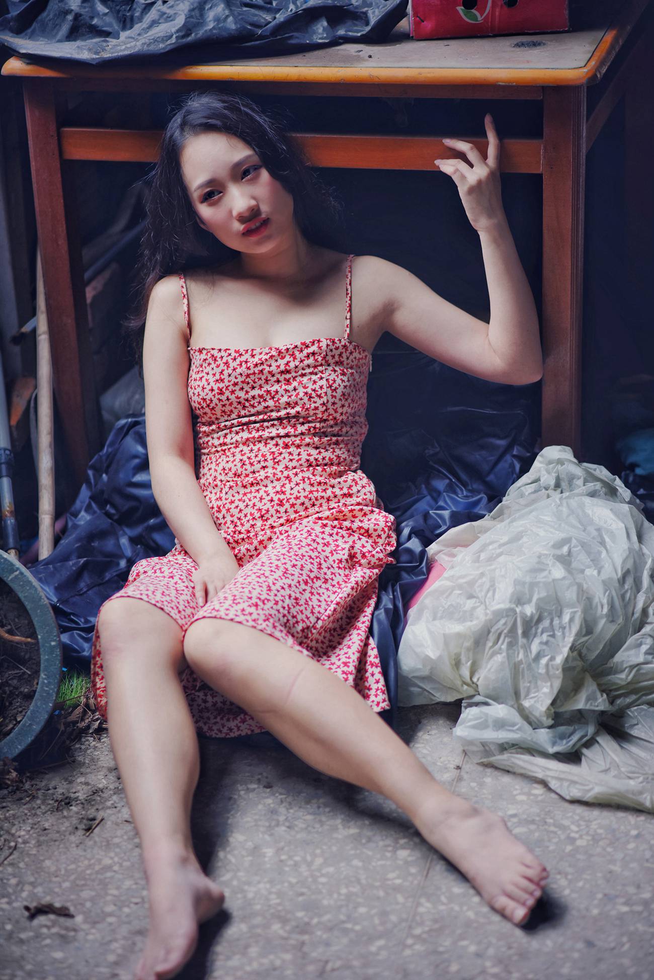 图片[24]-制服の女生 NO.006 岑晴晴 慵懒的性感[52P] – 速更版-美库