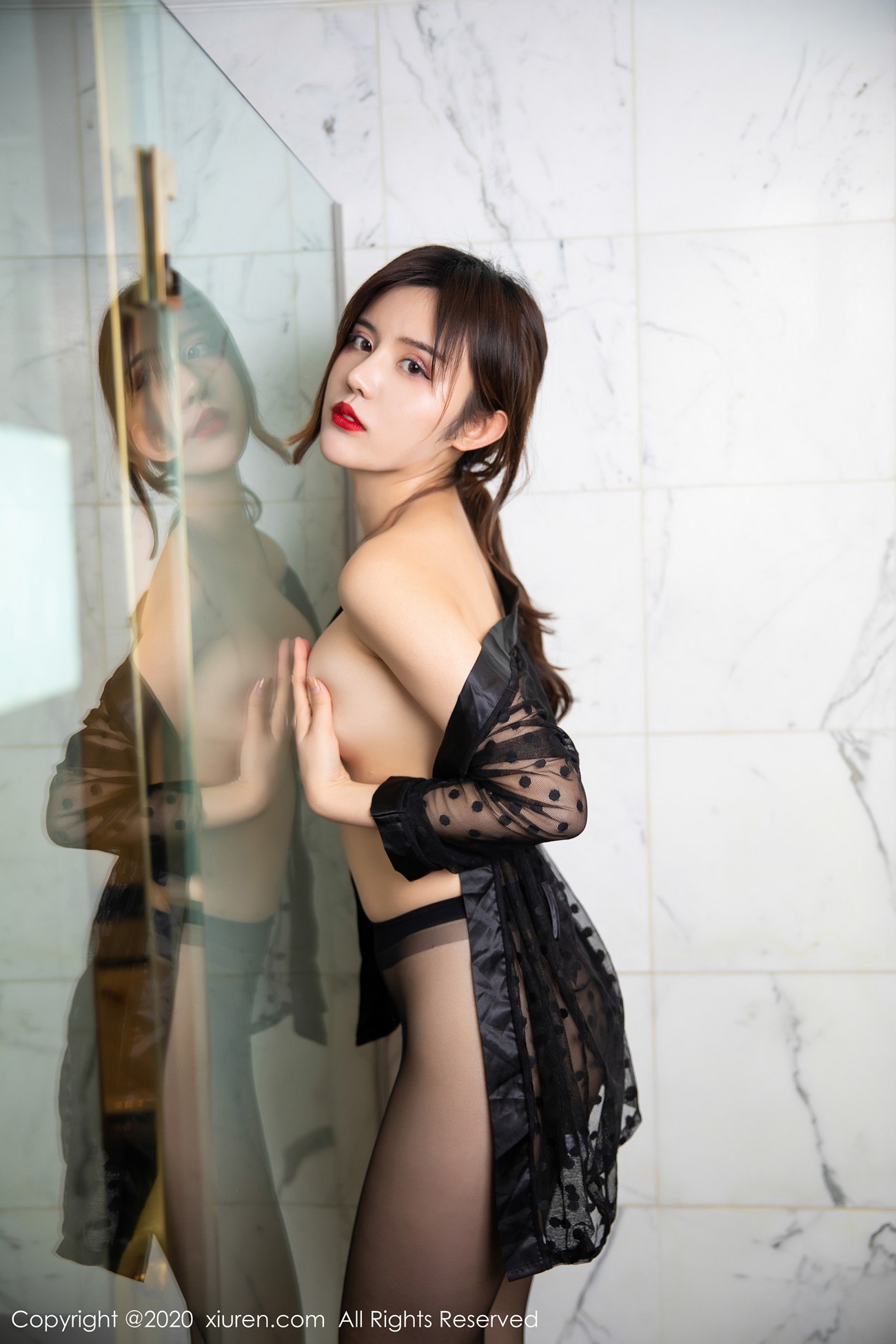 图片[42]-[Xiuren秀人网]XR20200210N01971 2020.02.10 NO.1971 黑丝透视装性感小旗袍 Cris_卓娅祺[107+1P] – 速更版-美库