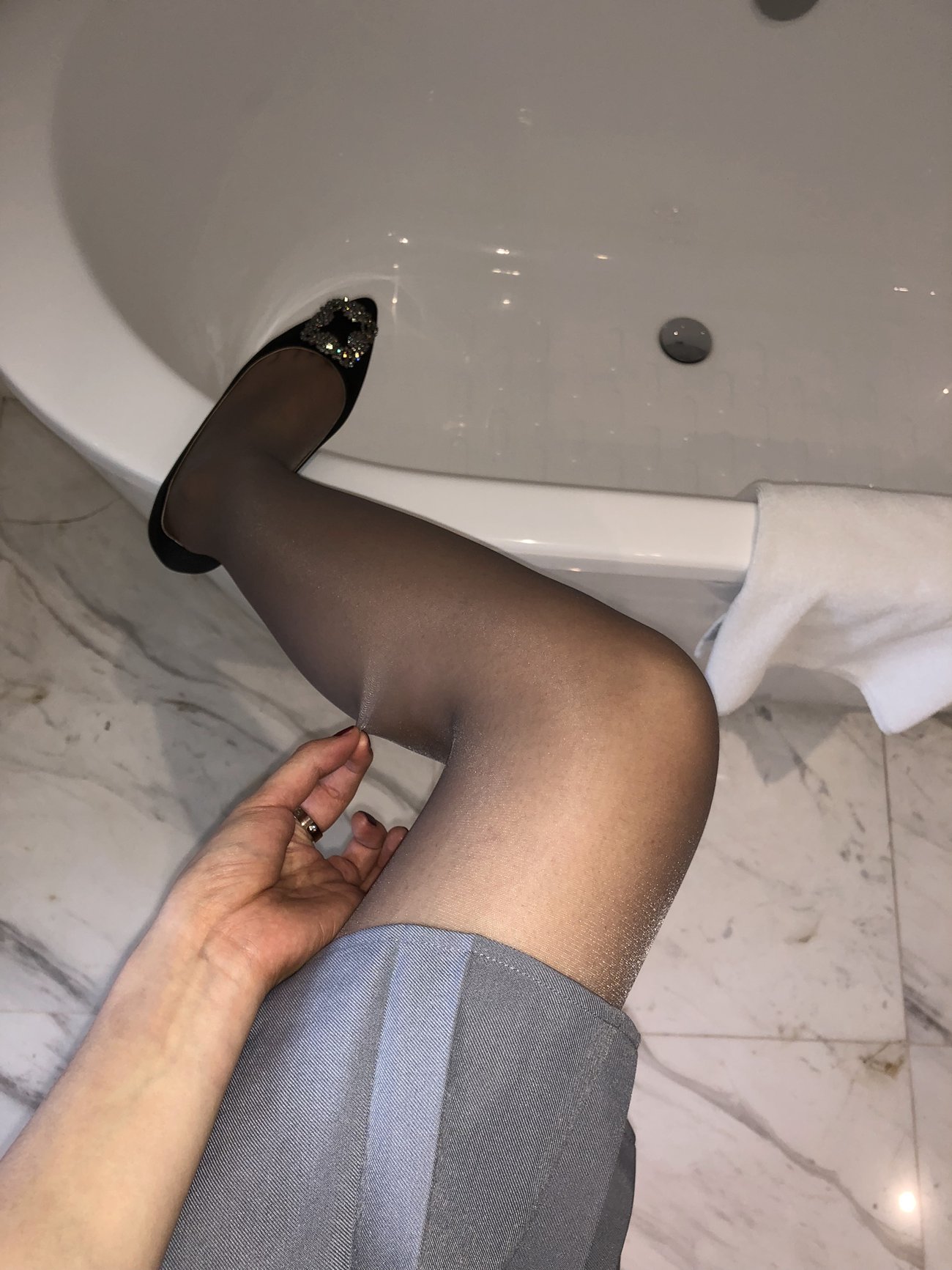 图片[203]-LICCL丽绮映像 NO.004 黑丝[243P] – 速更版-美库