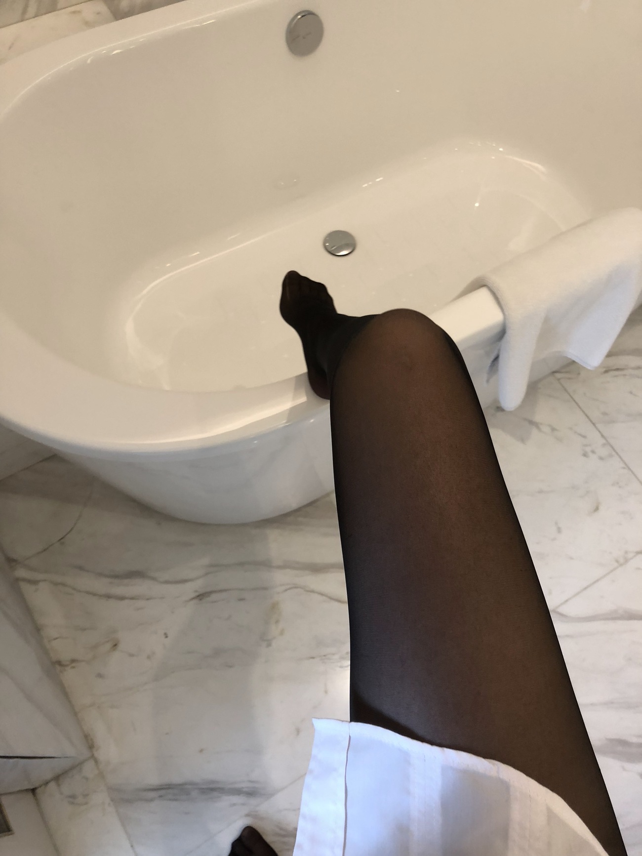 图片[209]-LICCL丽绮映像 NO.004 黑丝[243P] – 速更版-美库