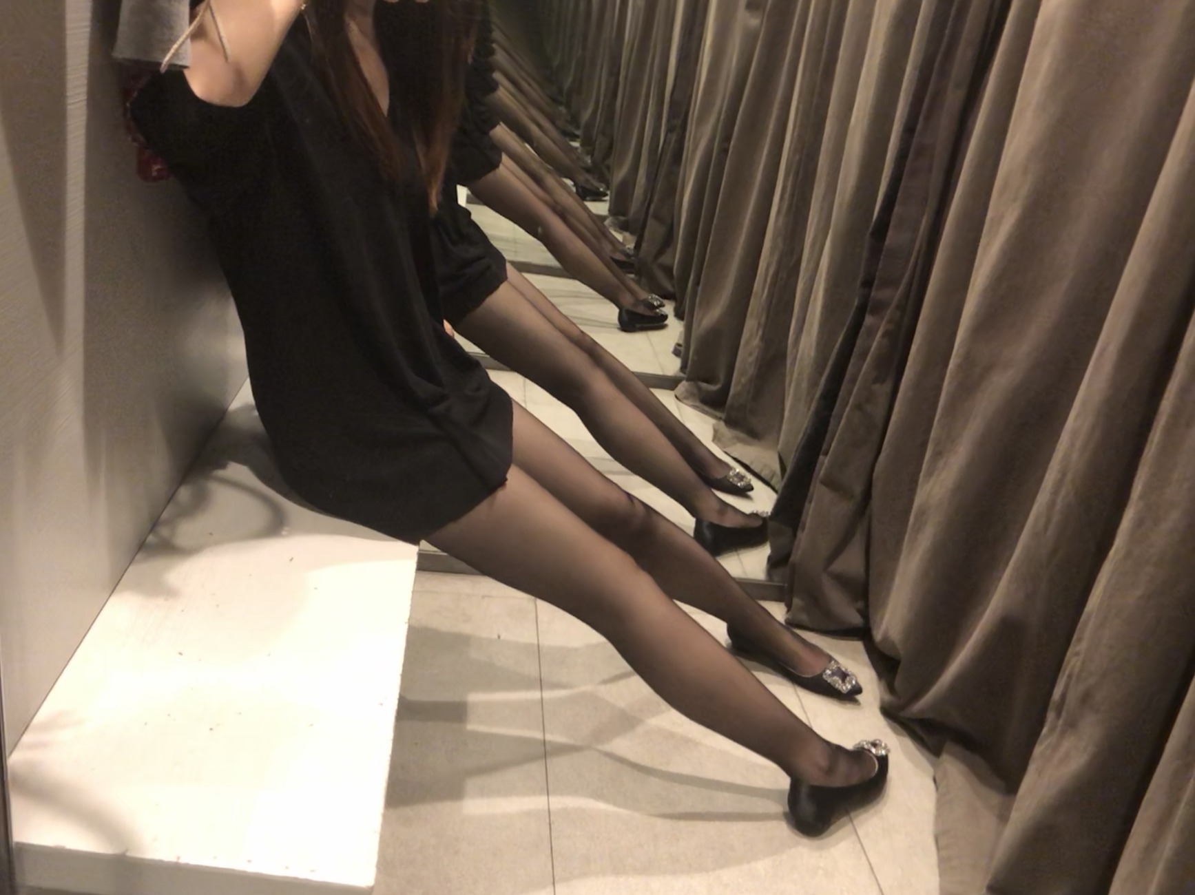 图片[225]-LICCL丽绮映像 NO.004 黑丝[243P] – 速更版-美库