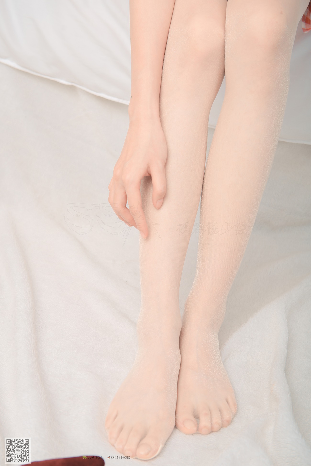 图片[23]-[SSA丝社]超清写真 NO.014 琪琪 闪光丝袜的另一种演绎[99P] – 速更版-美库