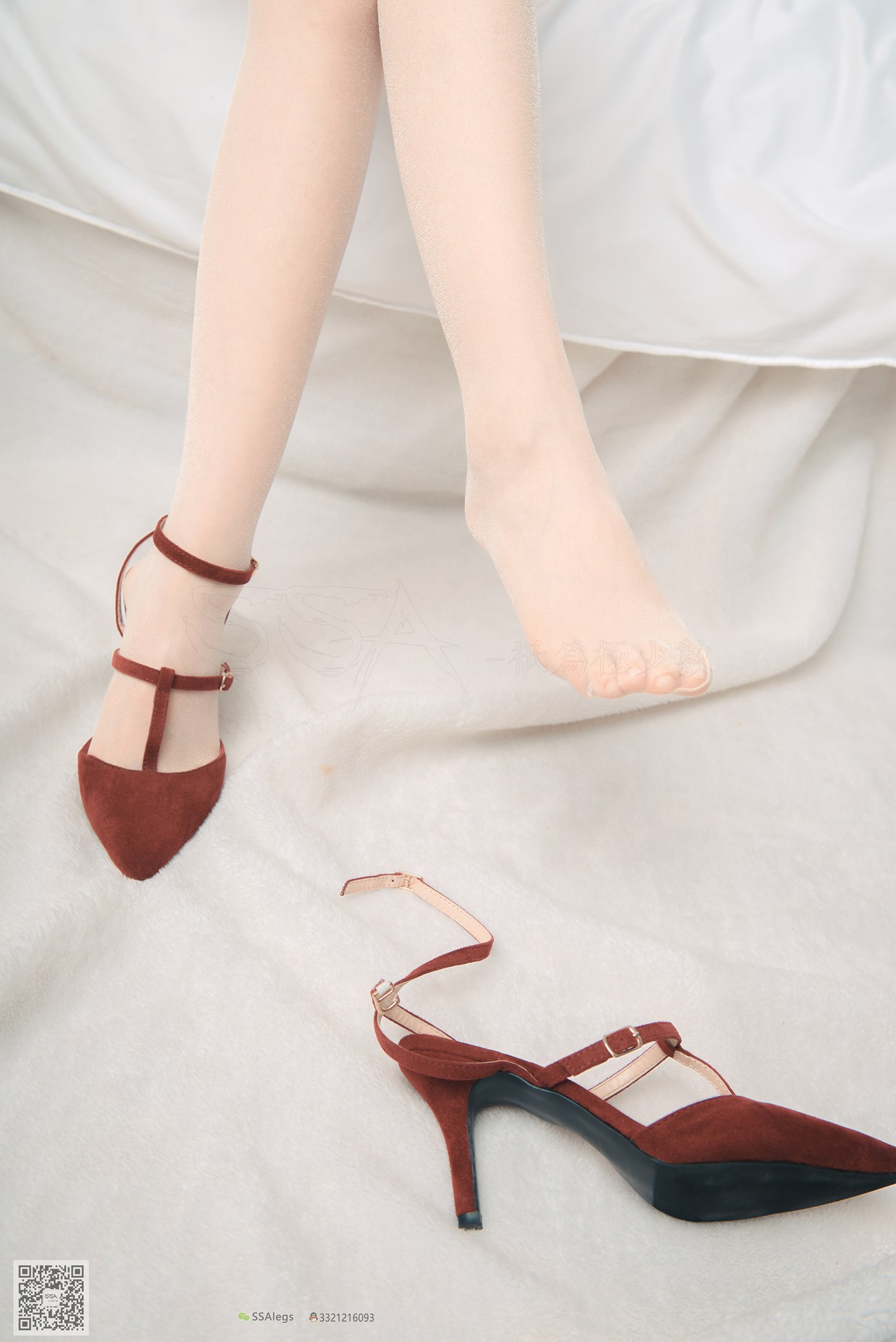 图片[36]-[SSA丝社]超清写真 NO.014 琪琪 闪光丝袜的另一种演绎[99P] – 速更版-美库