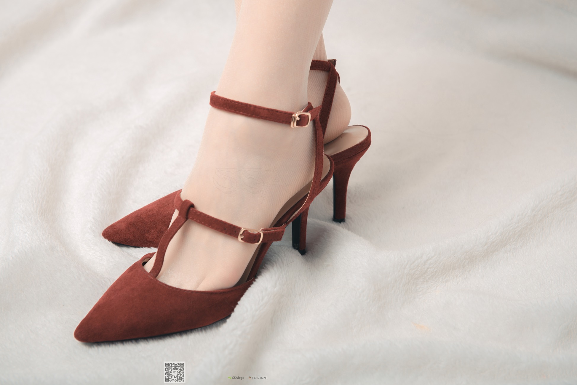 图片[48]-[SSA丝社]超清写真 NO.014 琪琪 闪光丝袜的另一种演绎[99P] – 速更版-美库