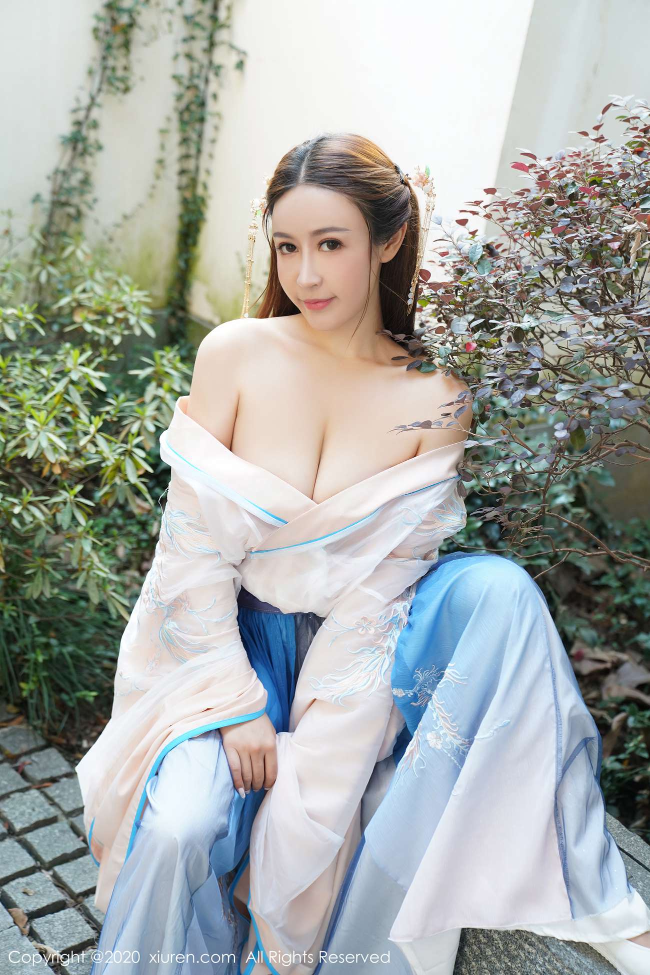 图片[17]-[Xiuren秀人网]XR20200218N01983 2020.02.18 NO.1983 古典韵味与性感十足的古典装扮 周井空[41+1P] – 速更版-美库