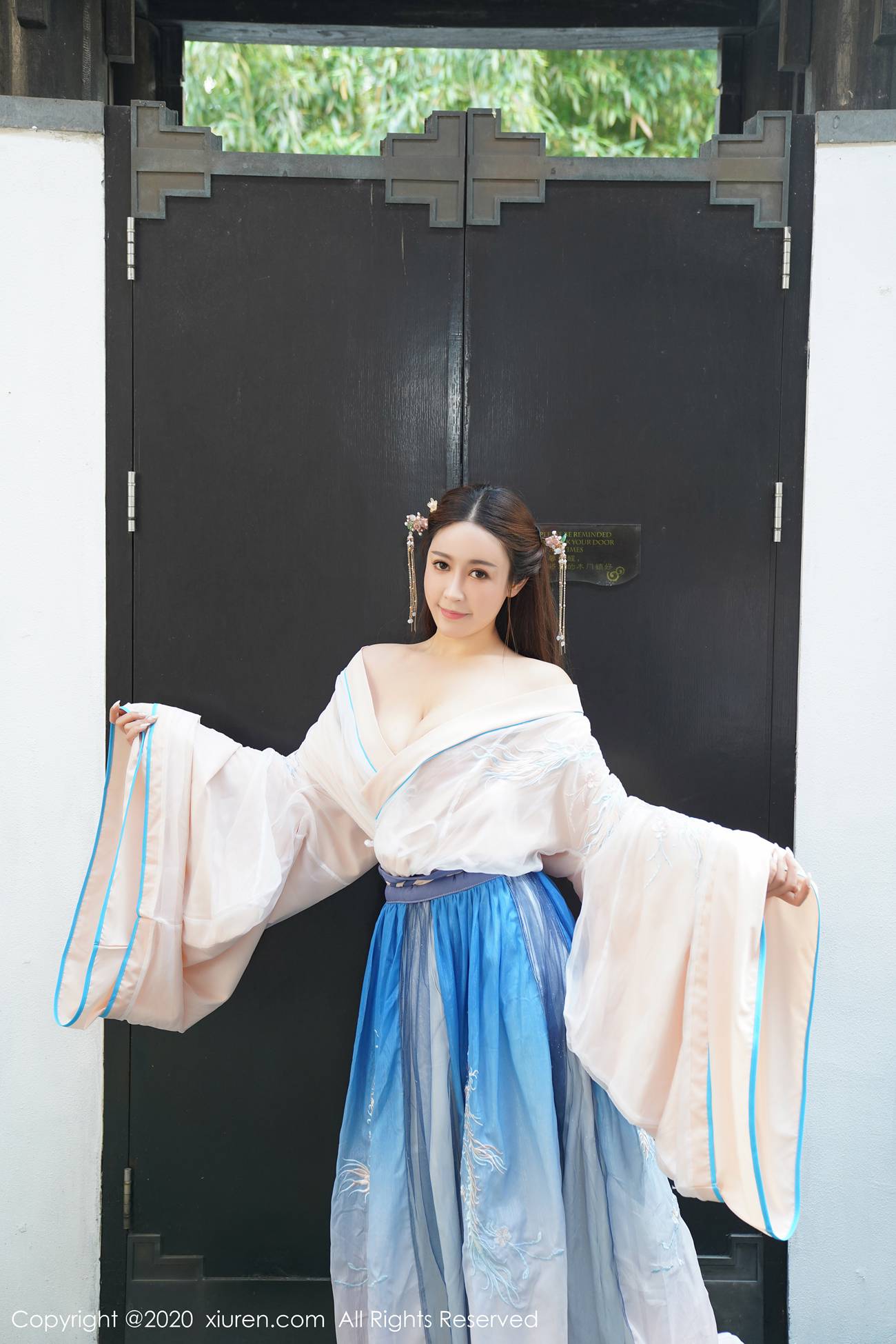 图片[23]-[Xiuren秀人网]XR20200218N01983 2020.02.18 NO.1983 古典韵味与性感十足的古典装扮 周井空[41+1P] – 速更版-美库