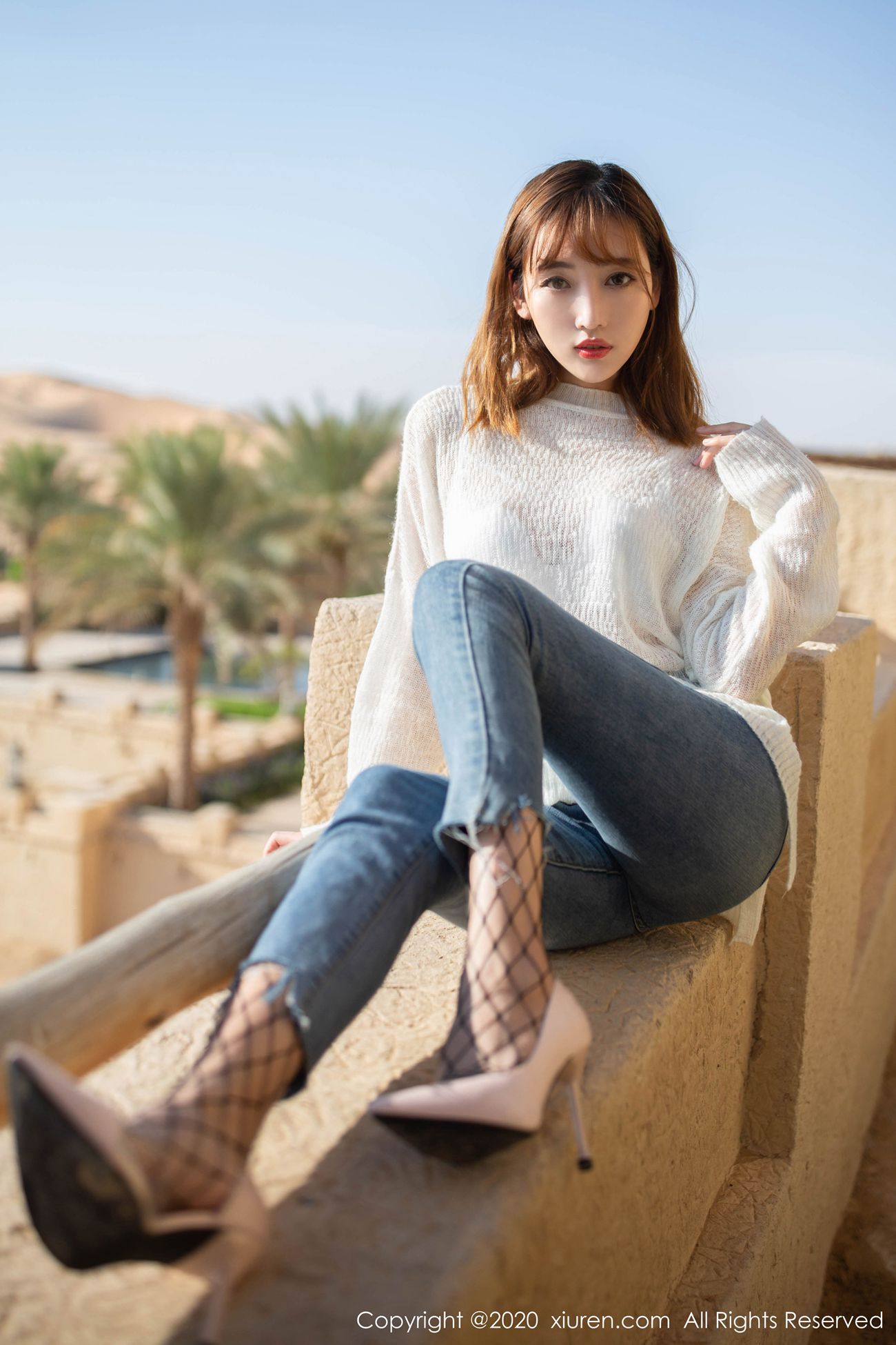图片[70]-[Xiuren秀人网]XR20200219N01988 2020.02.19 NO.1988 牛仔裤与网袜的极致性感 陆萱萱[82+1P] – 速更版-美库