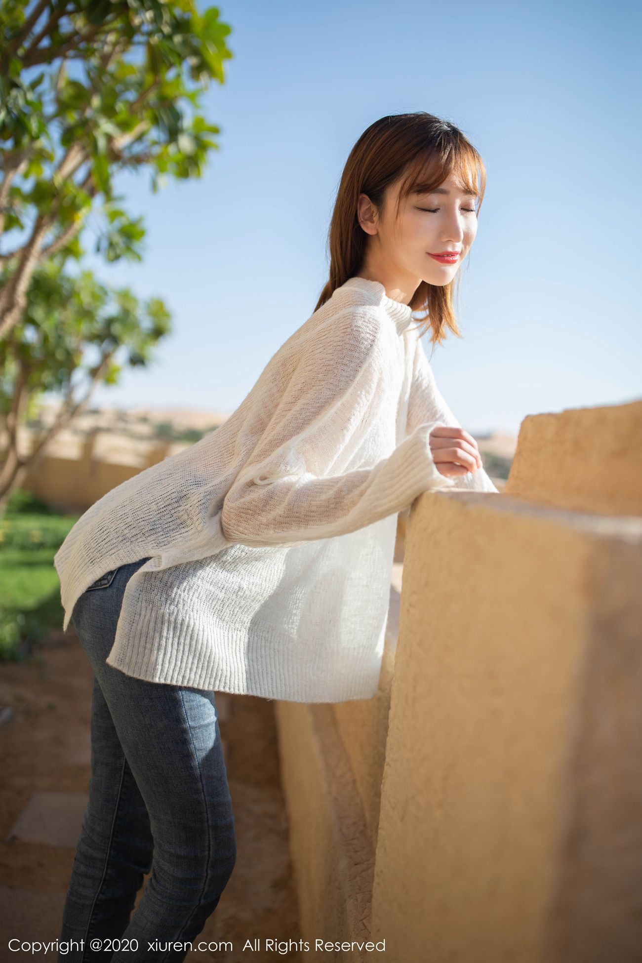 图片[75]-[Xiuren秀人网]XR20200219N01988 2020.02.19 NO.1988 牛仔裤与网袜的极致性感 陆萱萱[82+1P] – 速更版-美库