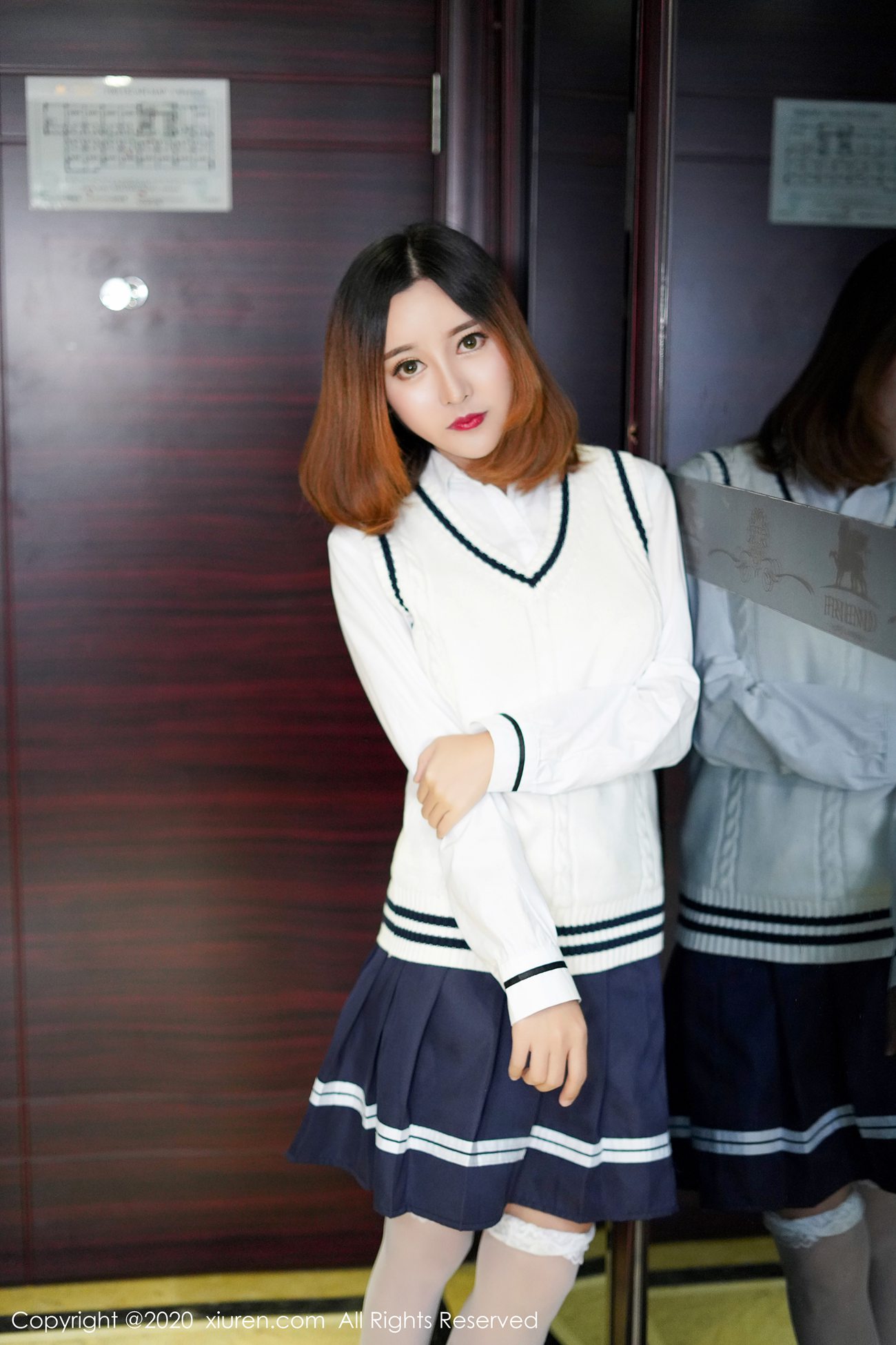 图片[48]-[Xiuren秀人网]XR20200227N02010 2020.02.27 NO.2010 清纯不失性感魅力 李梓熙[51+1P] – 速更版-美库