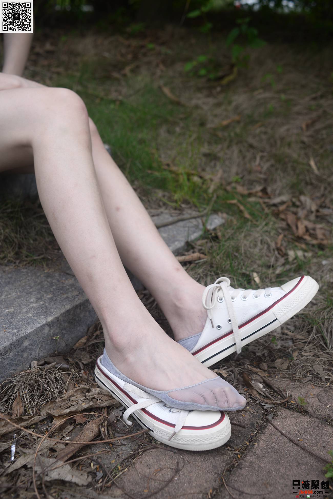 图片[32]-[只糖原创]NO.309 赵沛 花醒了就红过爱情[140P] – 速更版-美库