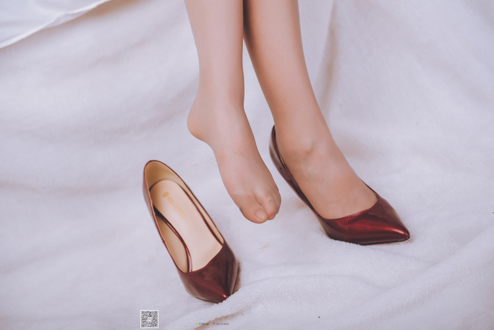 图片[16]-[SSA丝社]超清写真 NO.020 琪琪 女秘书闺房灰丝袜[99P] – 速更版-美库