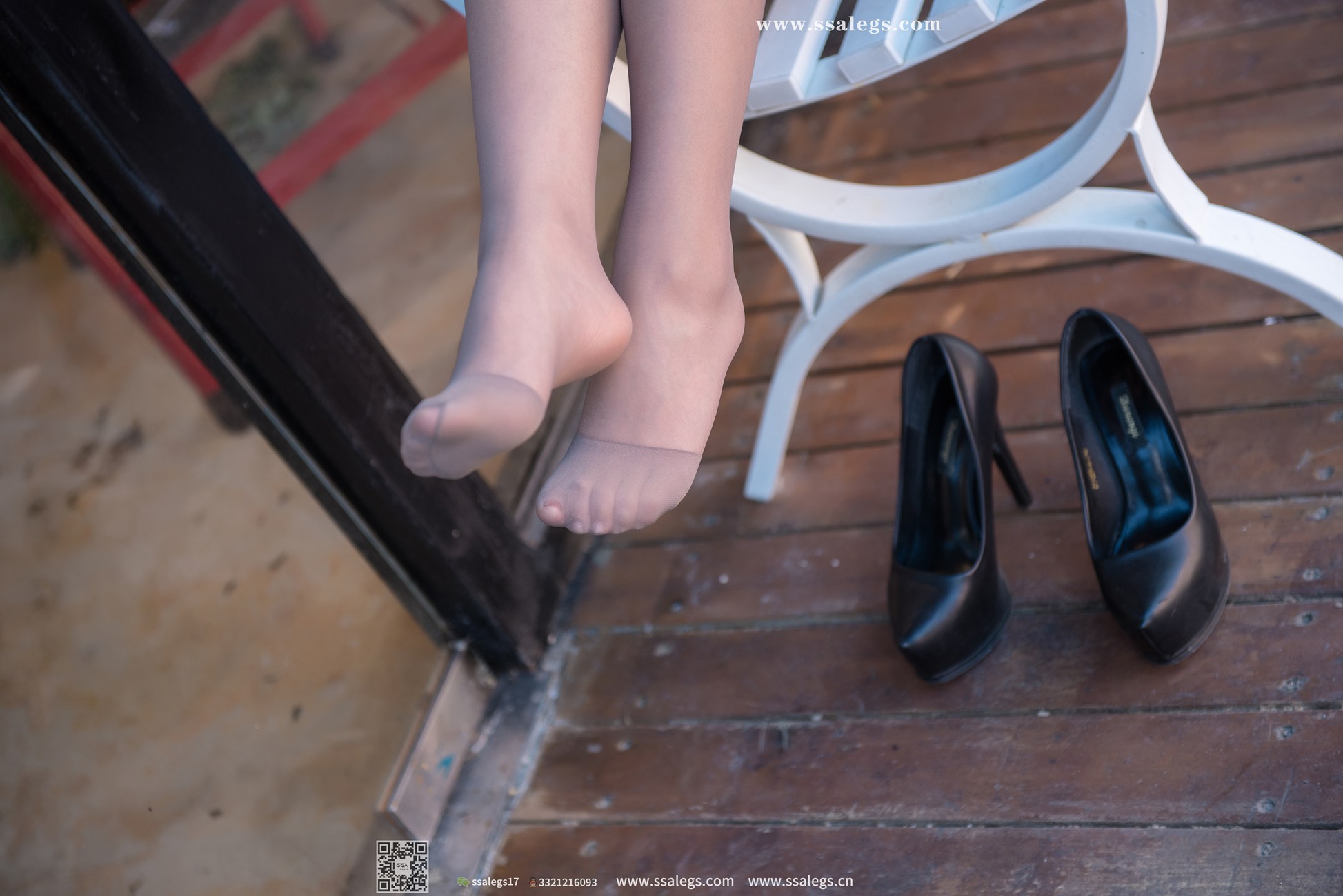 图片[20]-[SSA丝社]超清写真 NO.021 混血美女 芷沫 浪漫咖啡色丝袜街拍[99P] – 速更版-美库