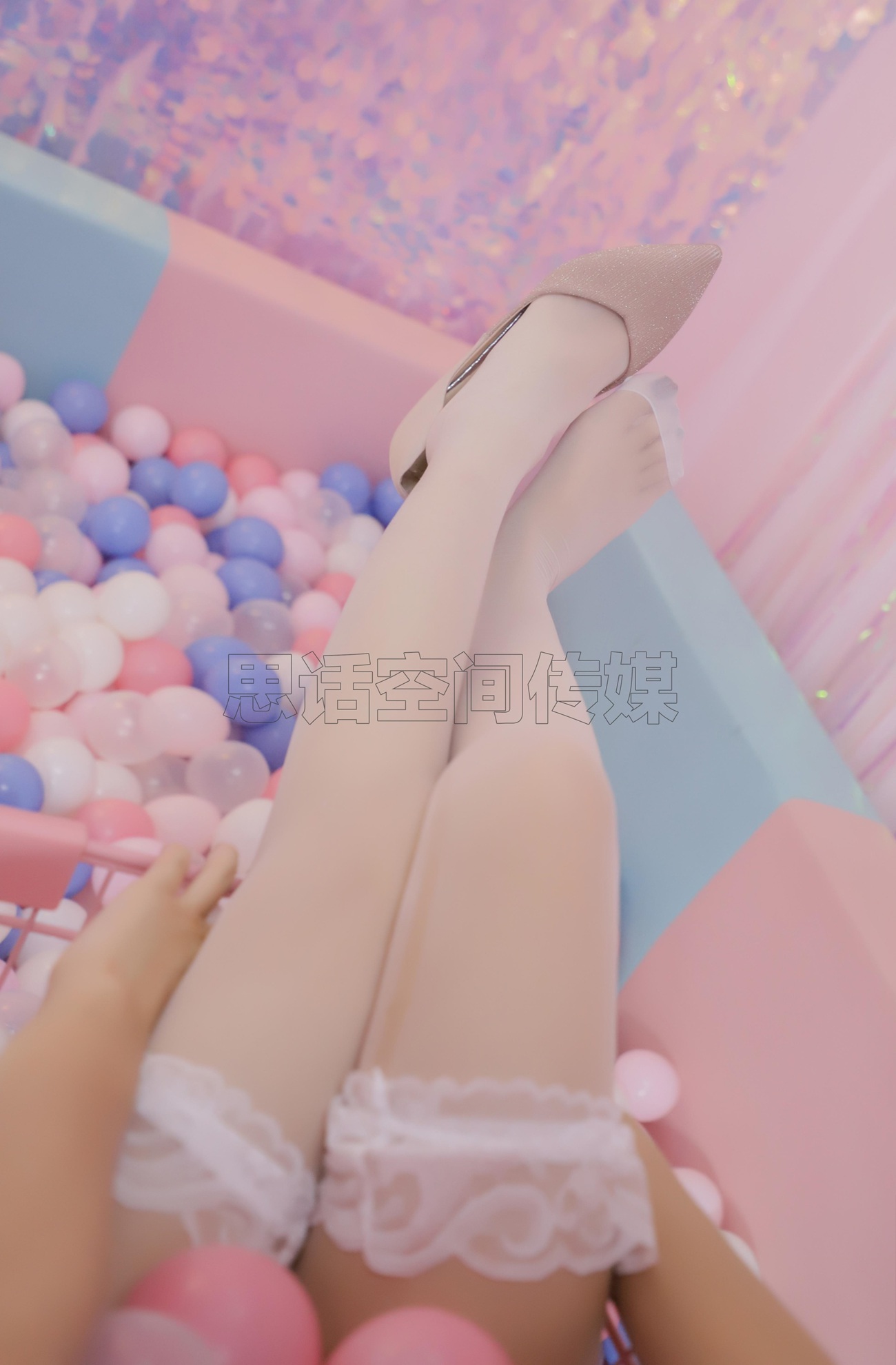 图片[16]-[SiHua思话]SJ018 珊珊 双马尾白丝小可爱[43P] – 速更版-美库