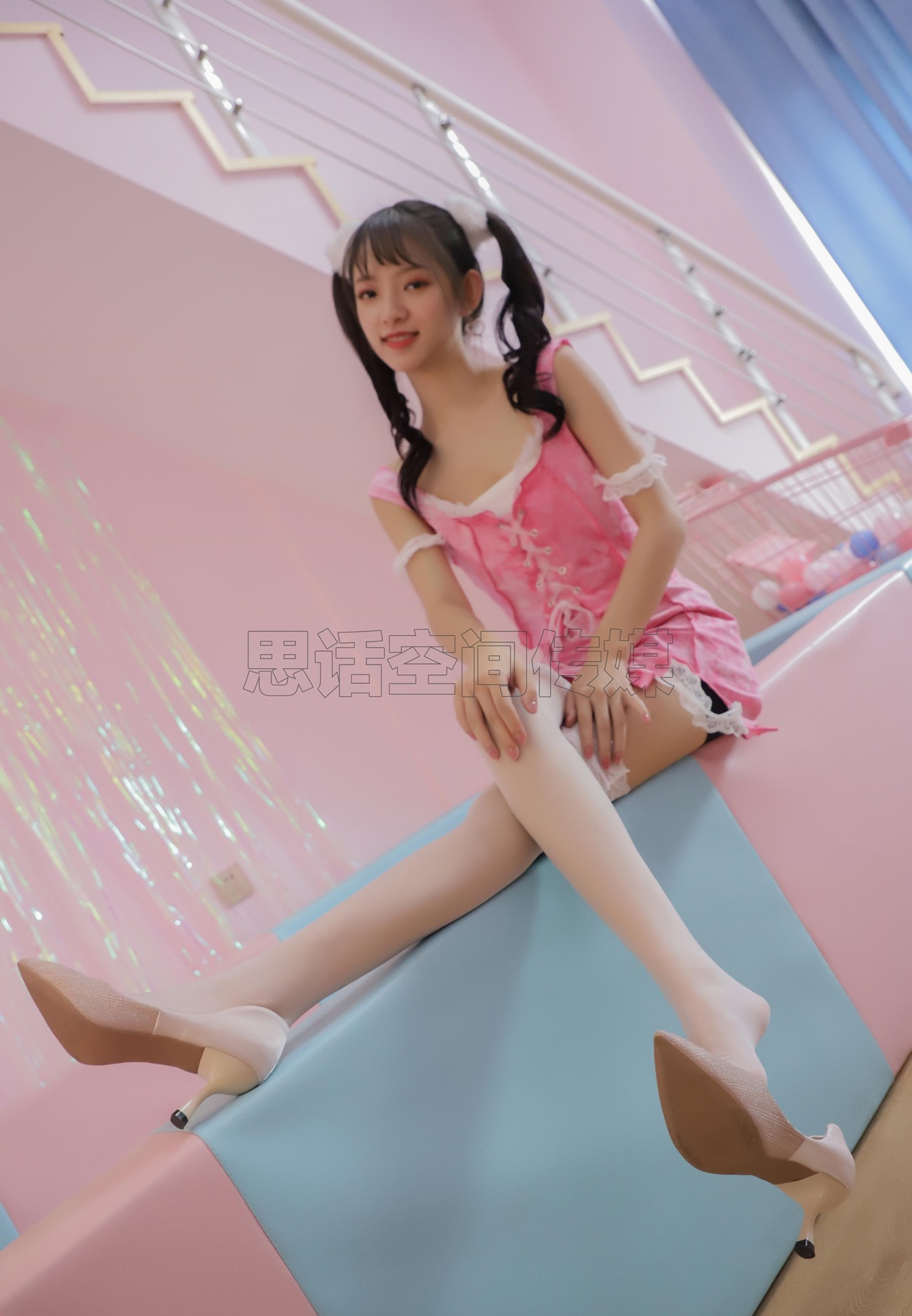 图片[33]-[SiHua思话]SJ018 珊珊 双马尾白丝小可爱[43P] – 速更版-美库