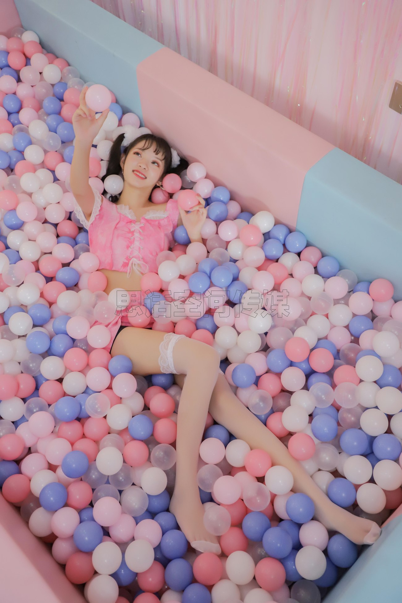 图片[32]-[SiHua思话]SJ018 珊珊 双马尾白丝小可爱[43P] – 速更版-美库