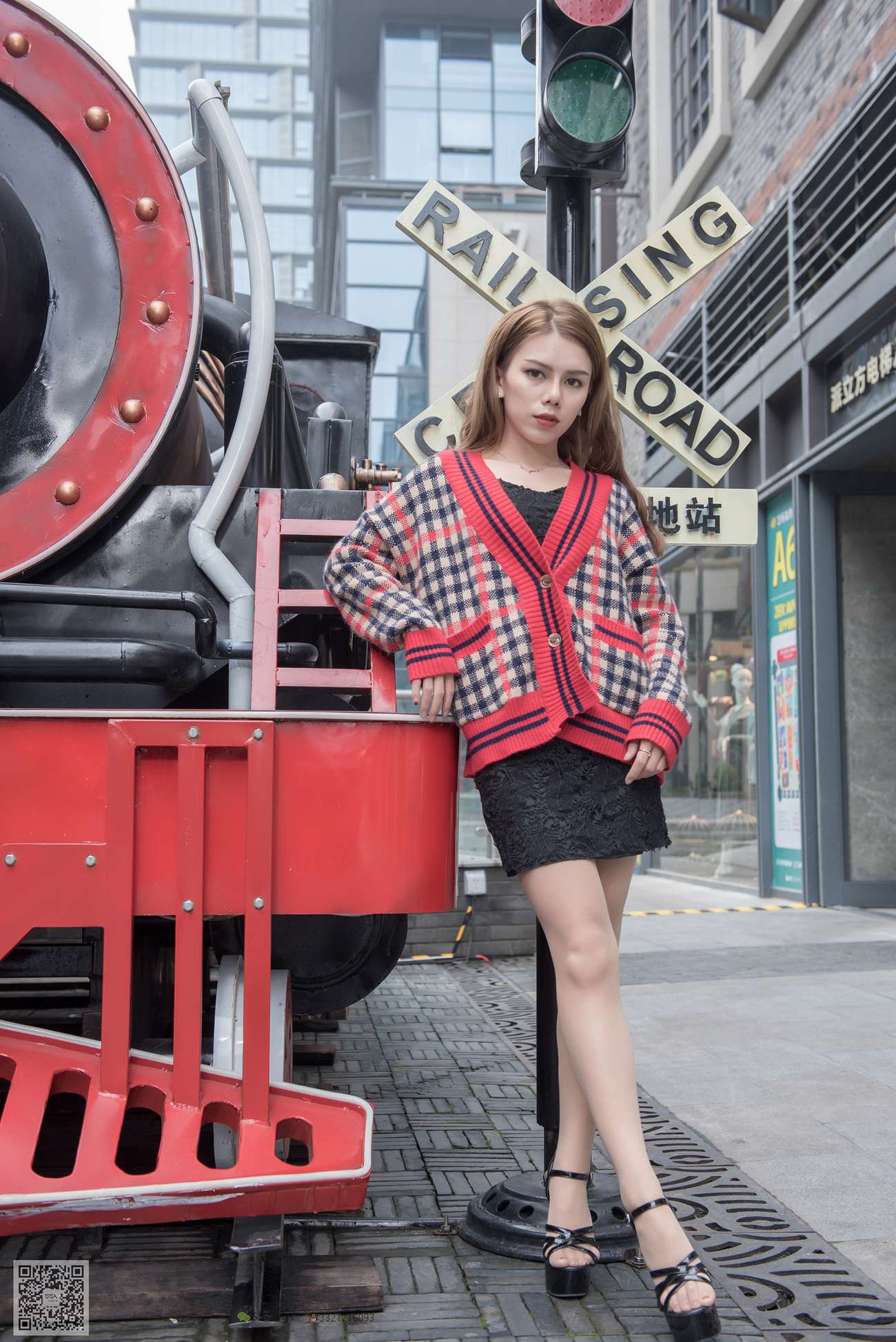 图片[75]-[SSA丝社]超清写真 NO.030 芷沫 混血美女芷沫街拍肉色丝袜[99P] – 速更版-美库