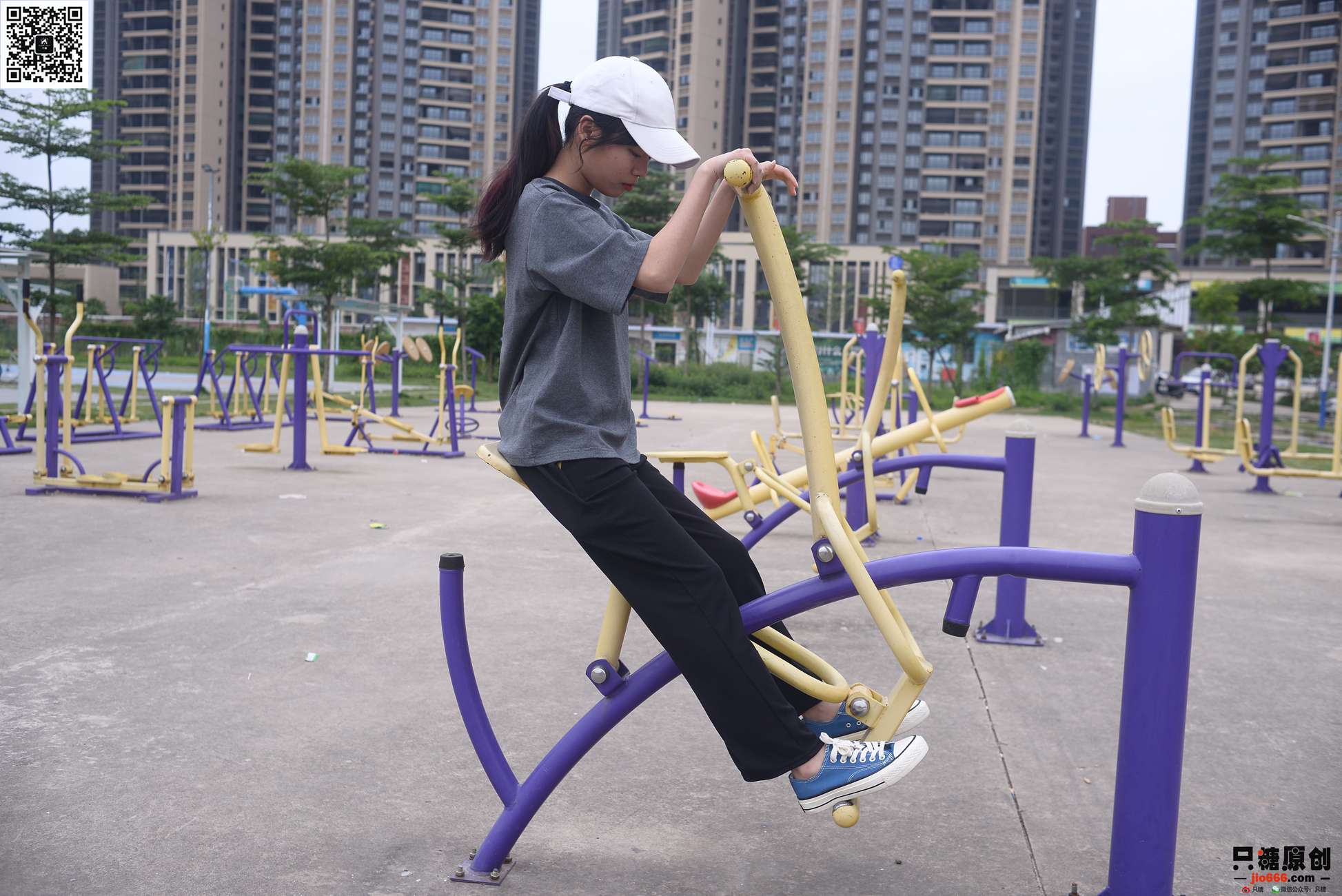 图片[109]-[只糖原创]NO.311 悠悠 星空迷上了山野[154P] – 速更版-美库