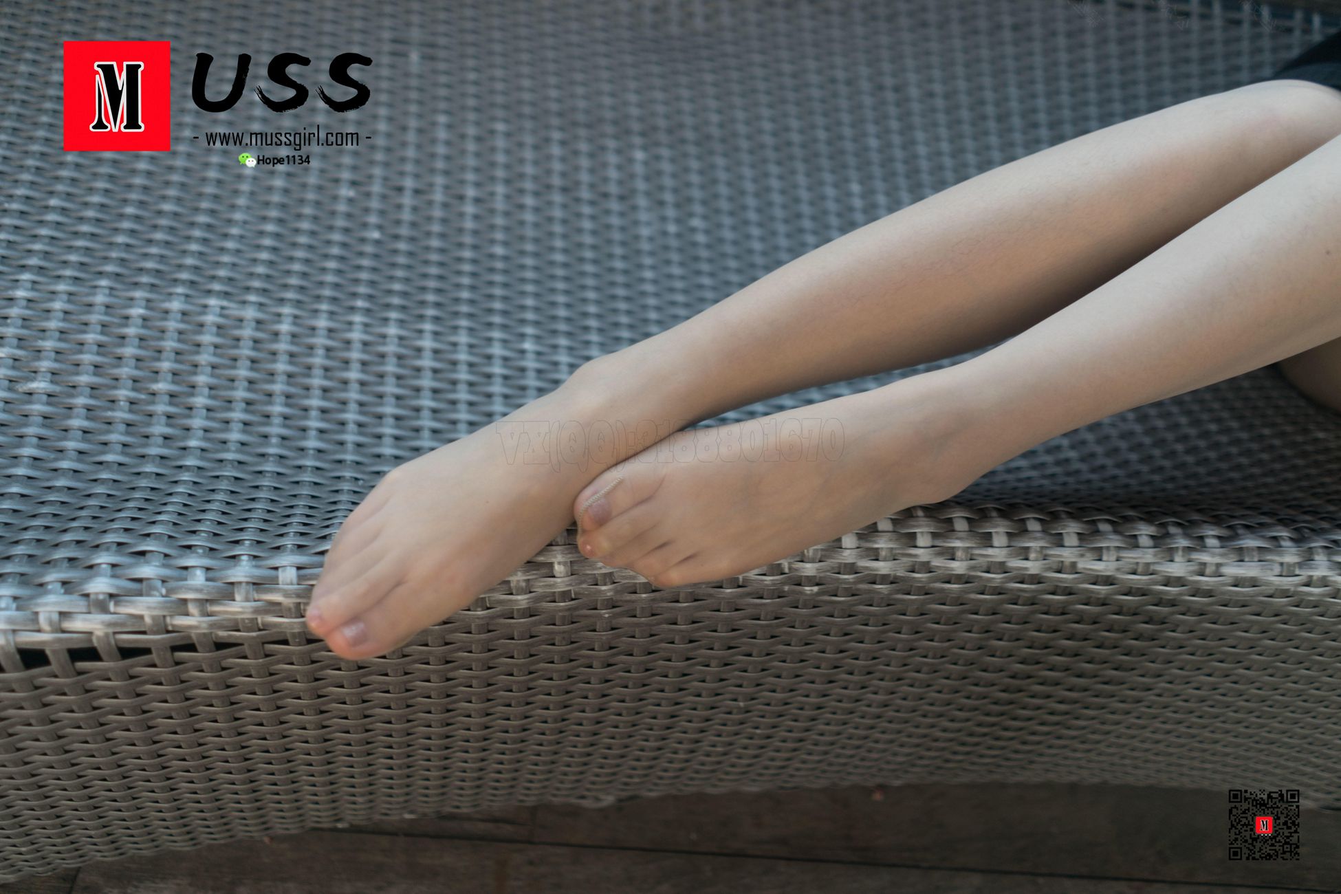 图片[33]-[MussGirl慕丝女郎]NO.066 第一次约拍穿丝袜小姐姐[96P] – 速更版-美库