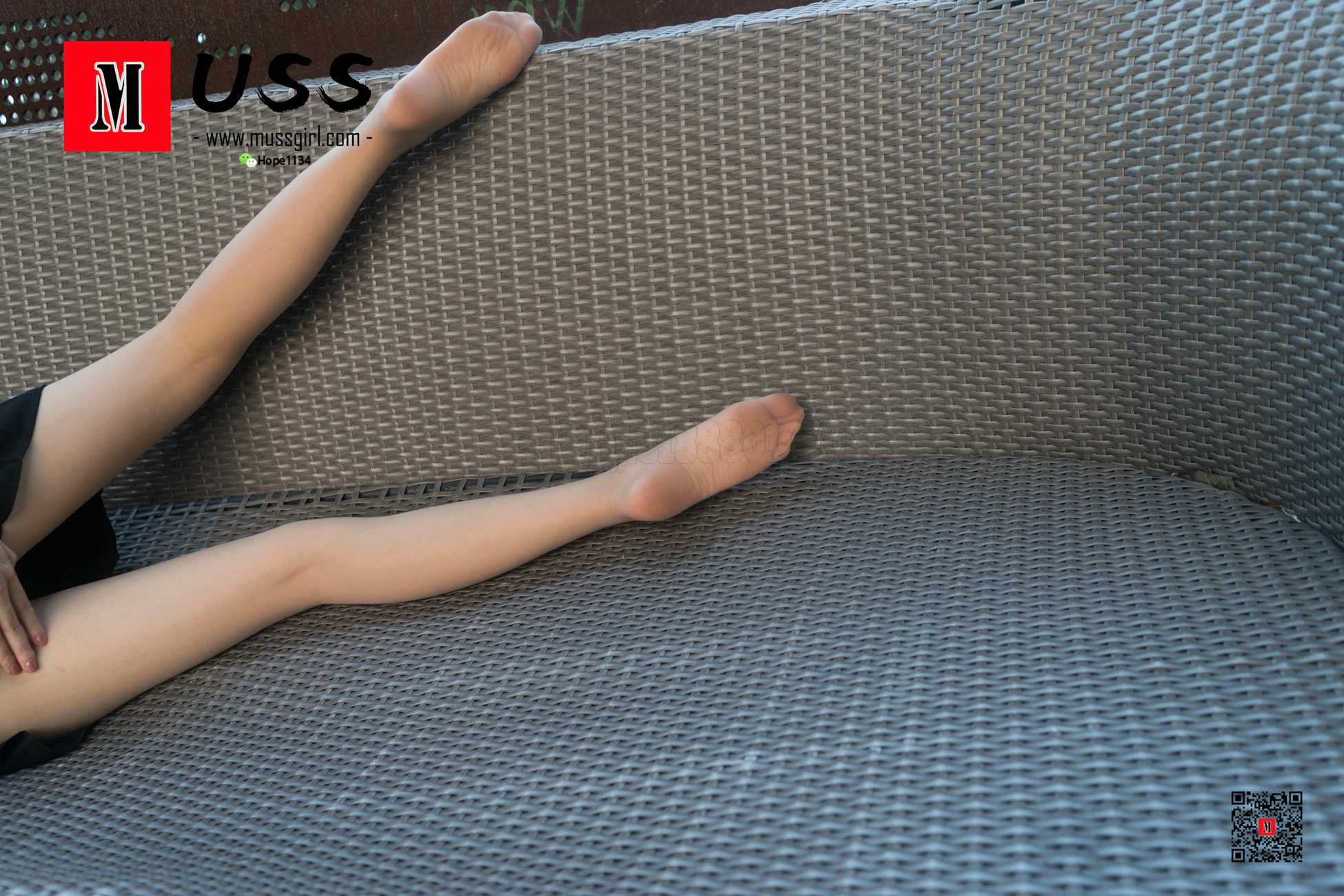 图片[38]-[MussGirl慕丝女郎]NO.066 第一次约拍穿丝袜小姐姐[96P] – 速更版-美库