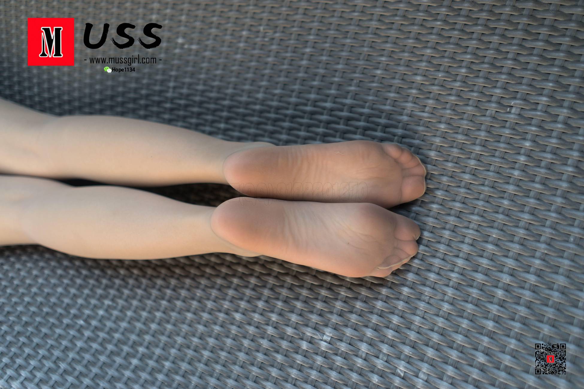 图片[46]-[MussGirl慕丝女郎]NO.066 第一次约拍穿丝袜小姐姐[96P] – 速更版-美库