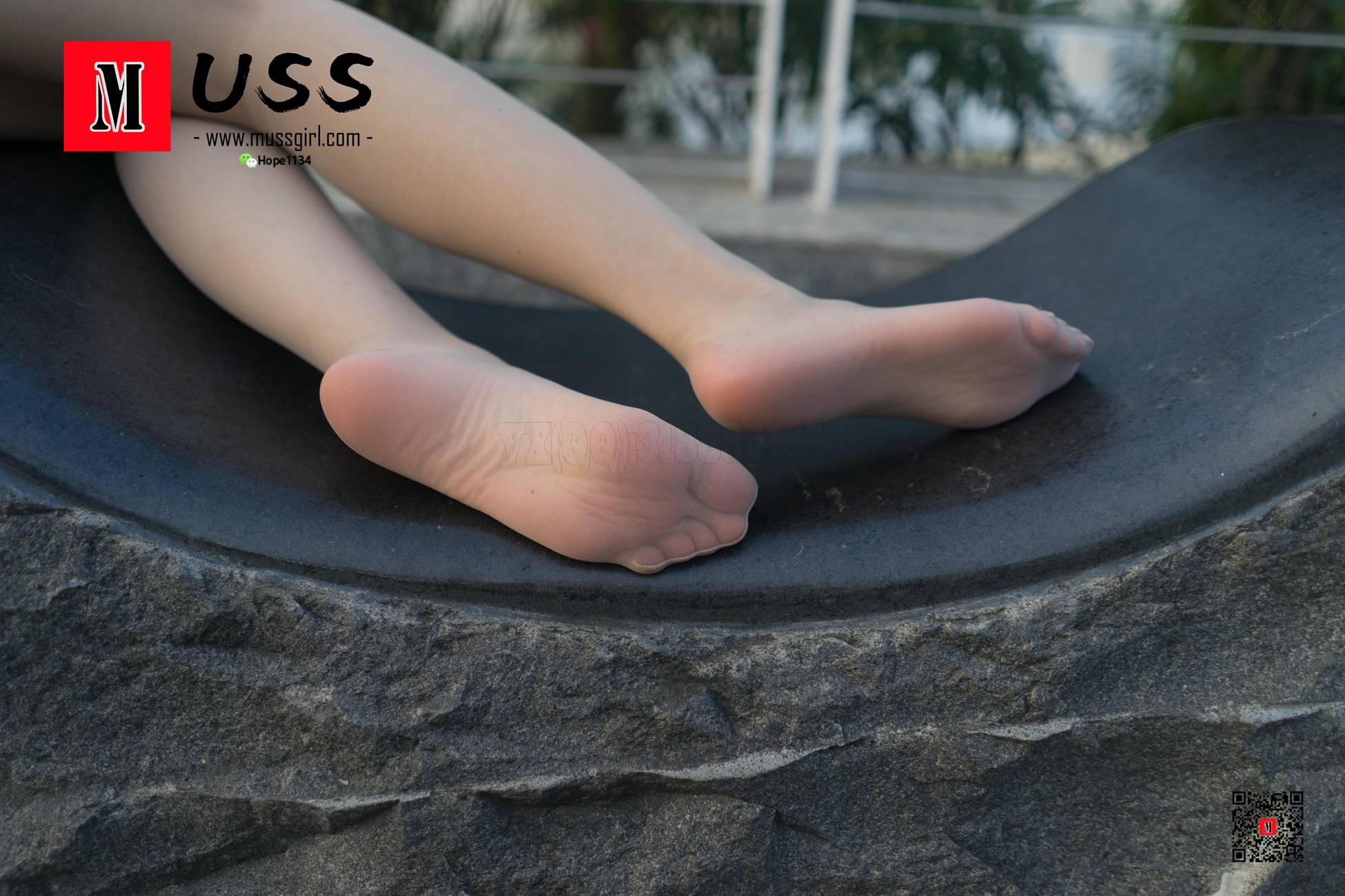 图片[70]-[MussGirl慕丝女郎]NO.066 第一次约拍穿丝袜小姐姐[96P] – 速更版-美库