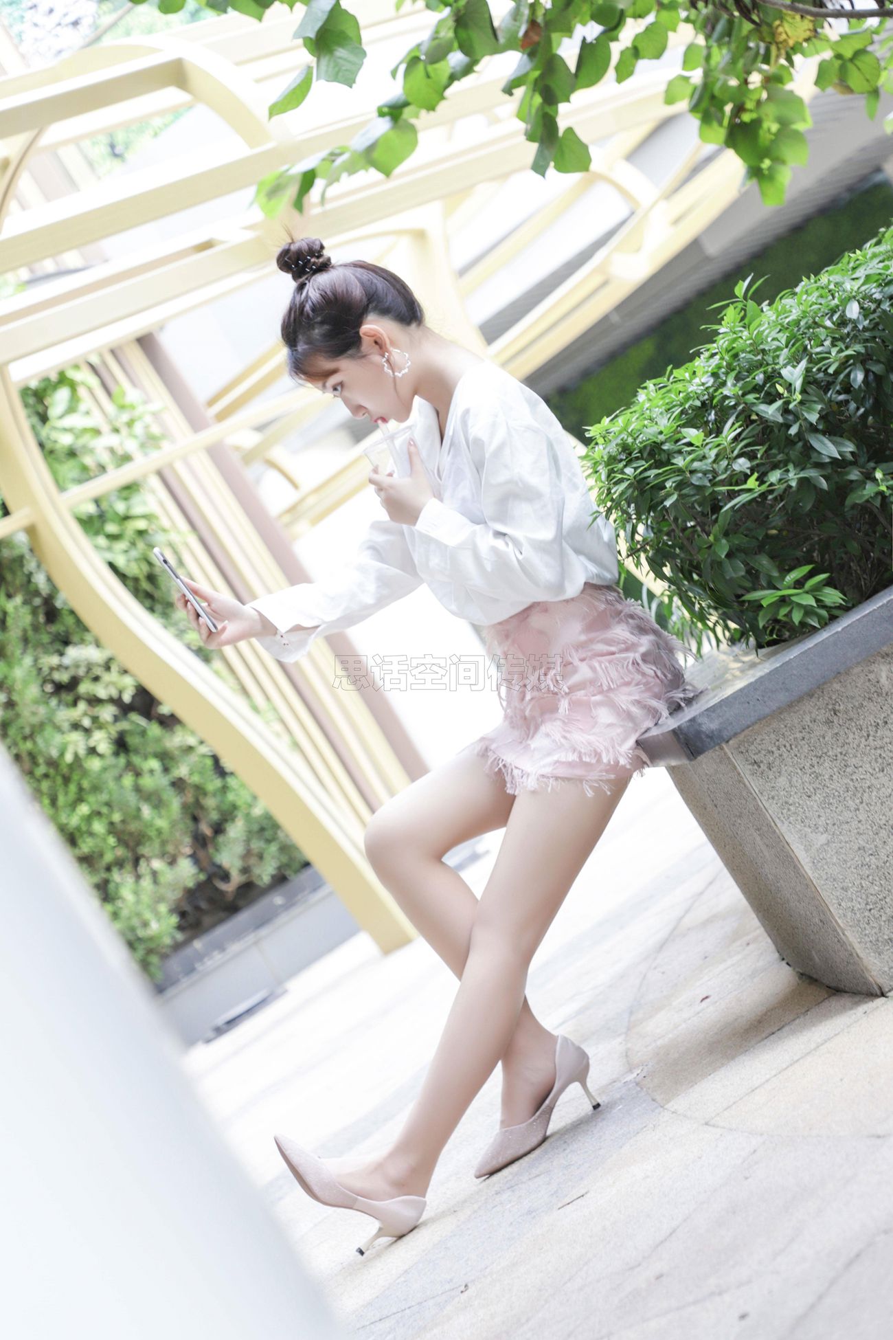 图片[29]-[SiHua思话]SJ029 露露 天台的秋日之丝[50P] – 速更版-美库