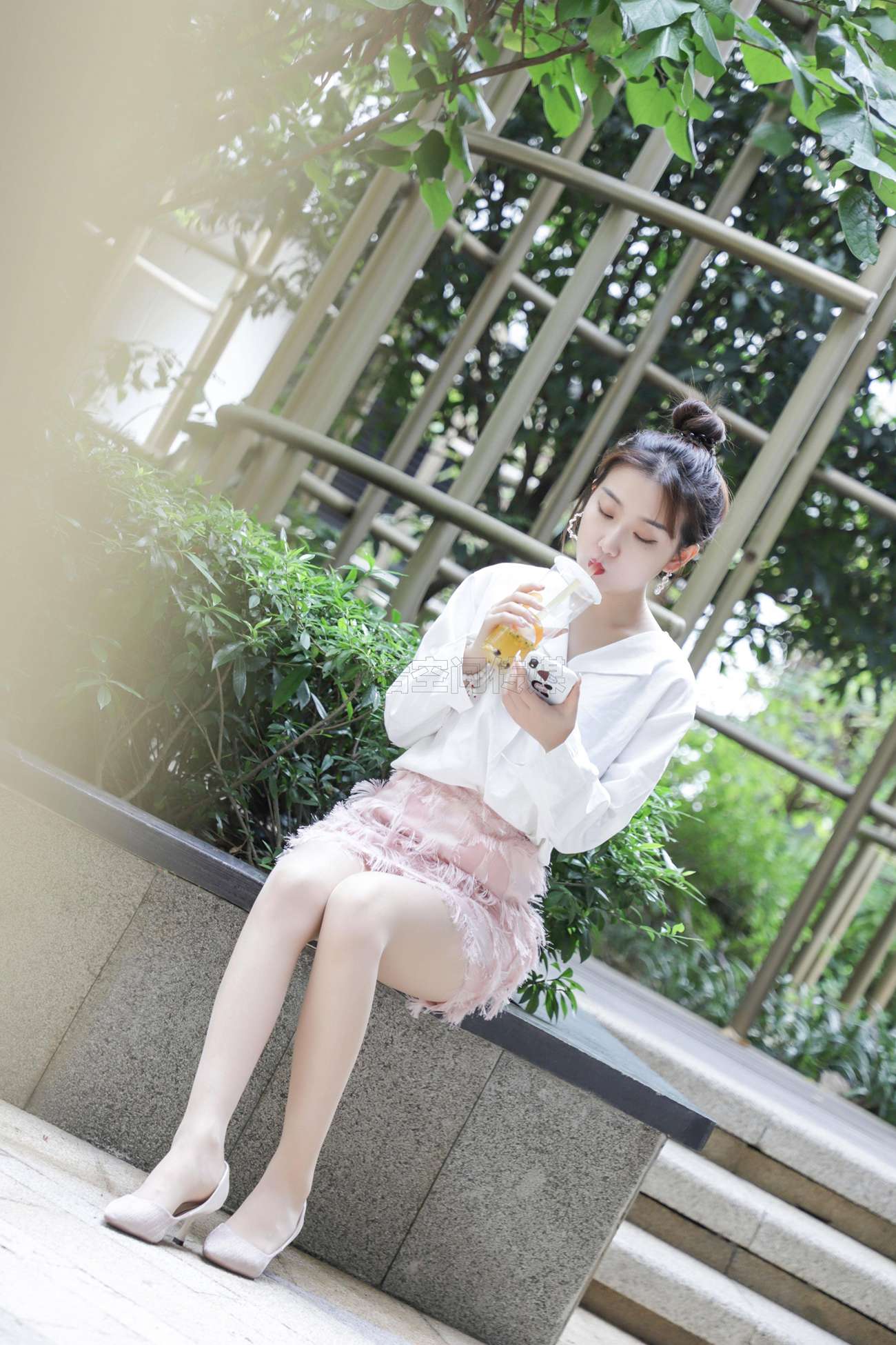 图片[31]-[SiHua思话]SJ029 露露 天台的秋日之丝[50P] – 速更版-美库