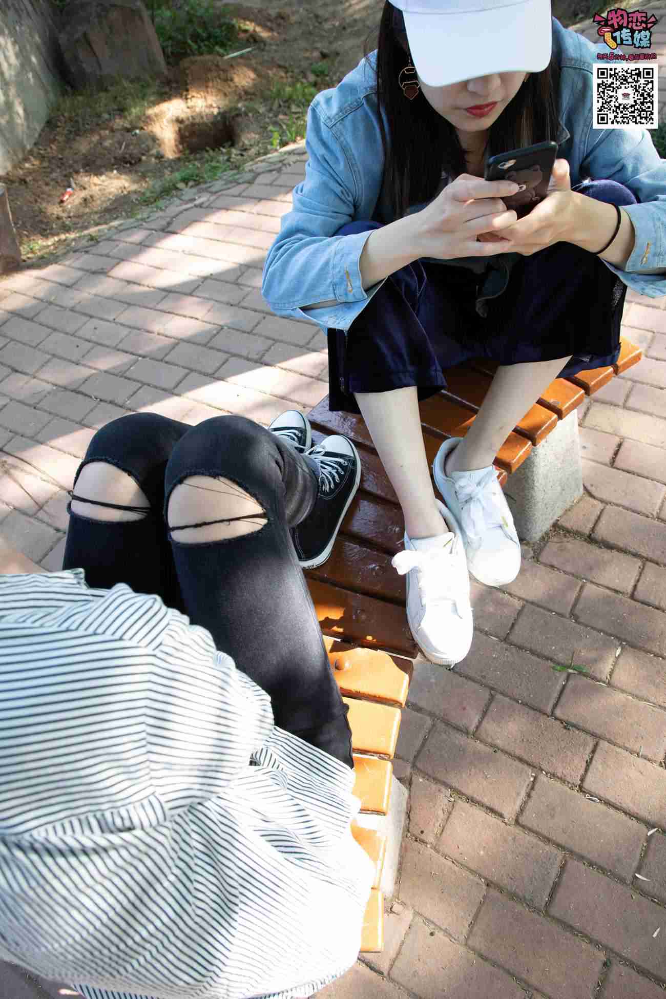 图片[13]-[物恋传媒] NO.010 纯的闺蜜情，纯纯的鞋子与棉袜 [209P] – 速更版-美库