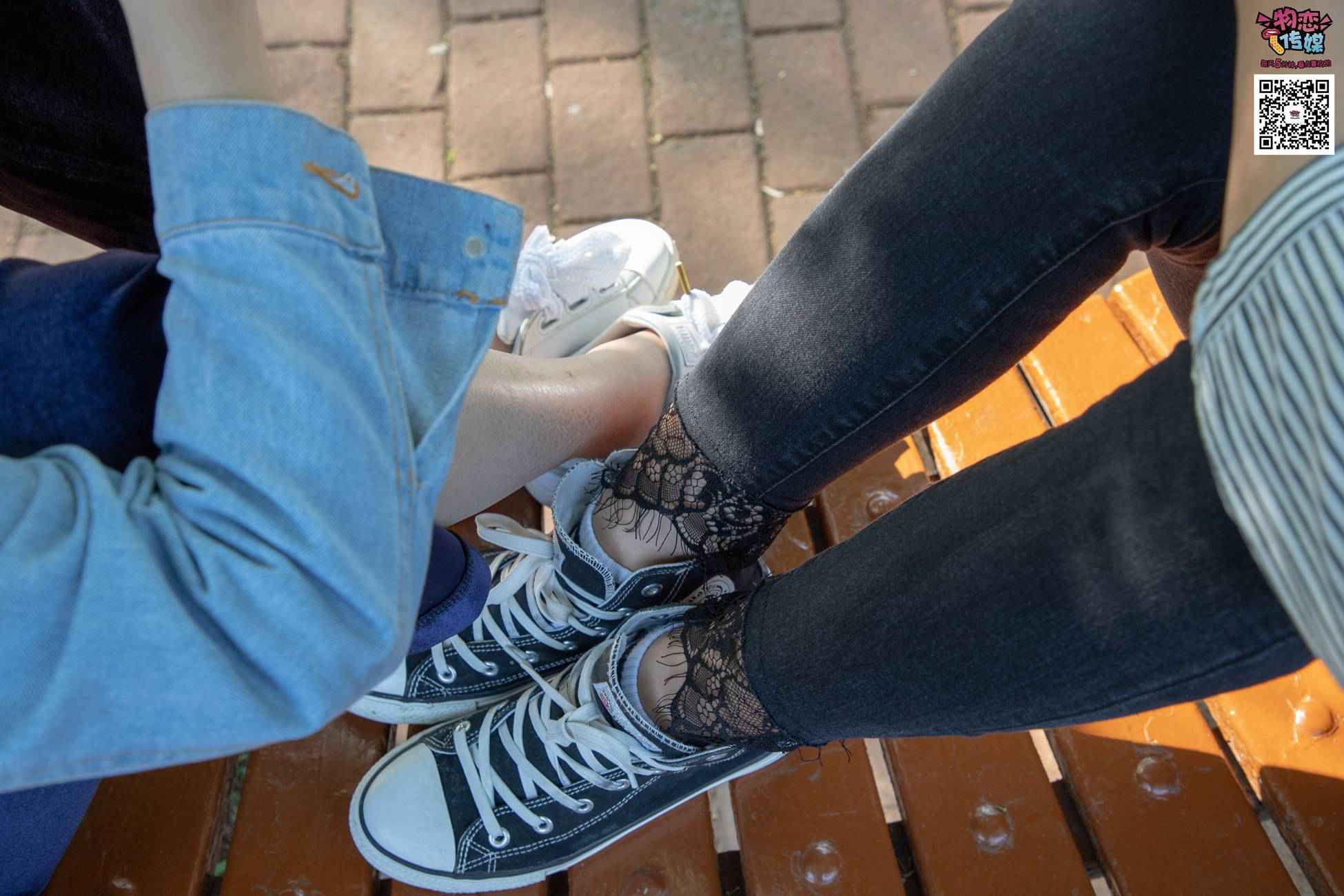 图片[21]-[物恋传媒] NO.010 纯的闺蜜情，纯纯的鞋子与棉袜 [209P] – 速更版-美库