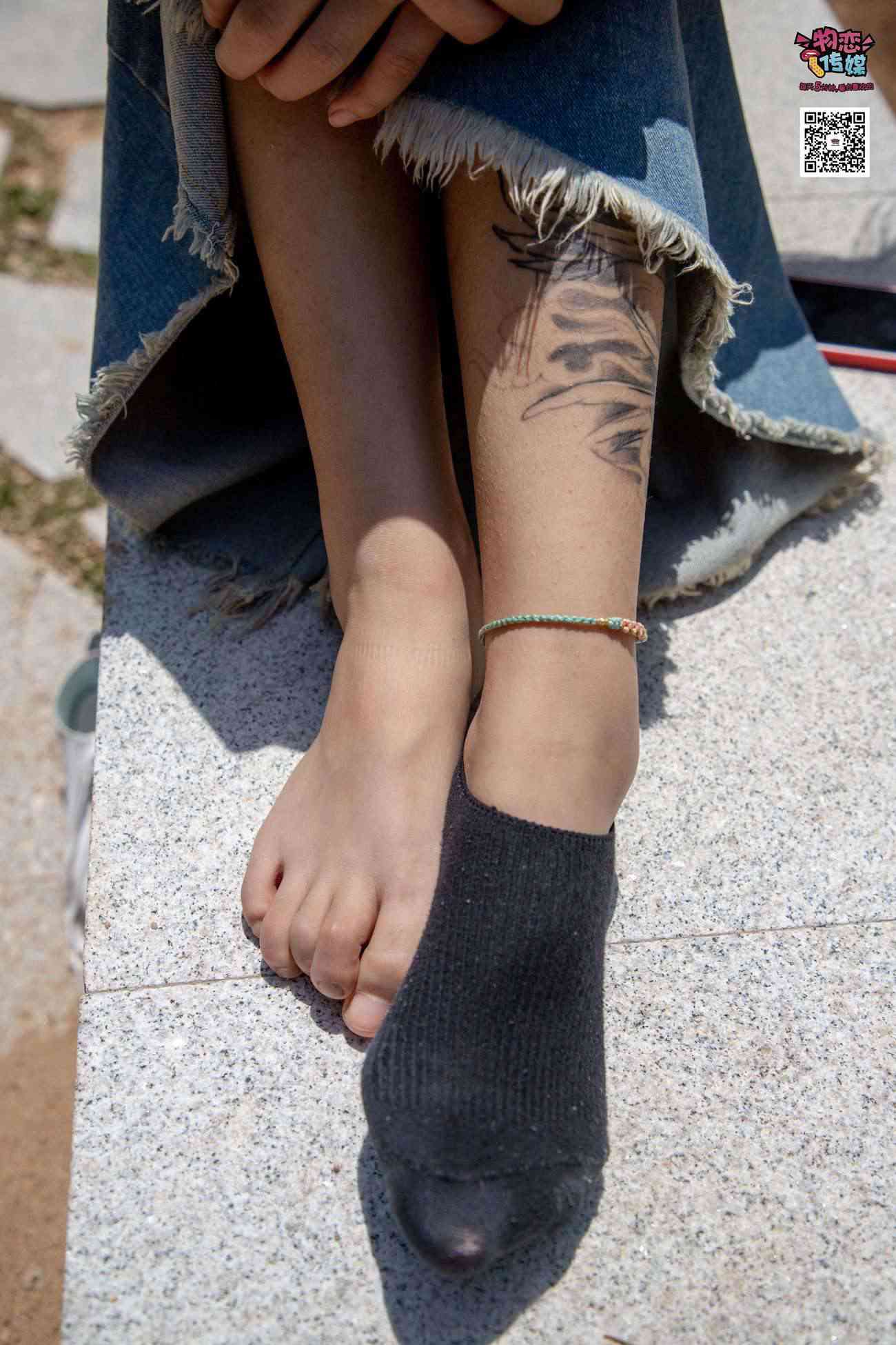 图片[14]-物恋传媒 No.011 纯纯的邻家小妹,小白鞋搭配黑色船袜,清凉一夏 [187P] – 速更版-美库