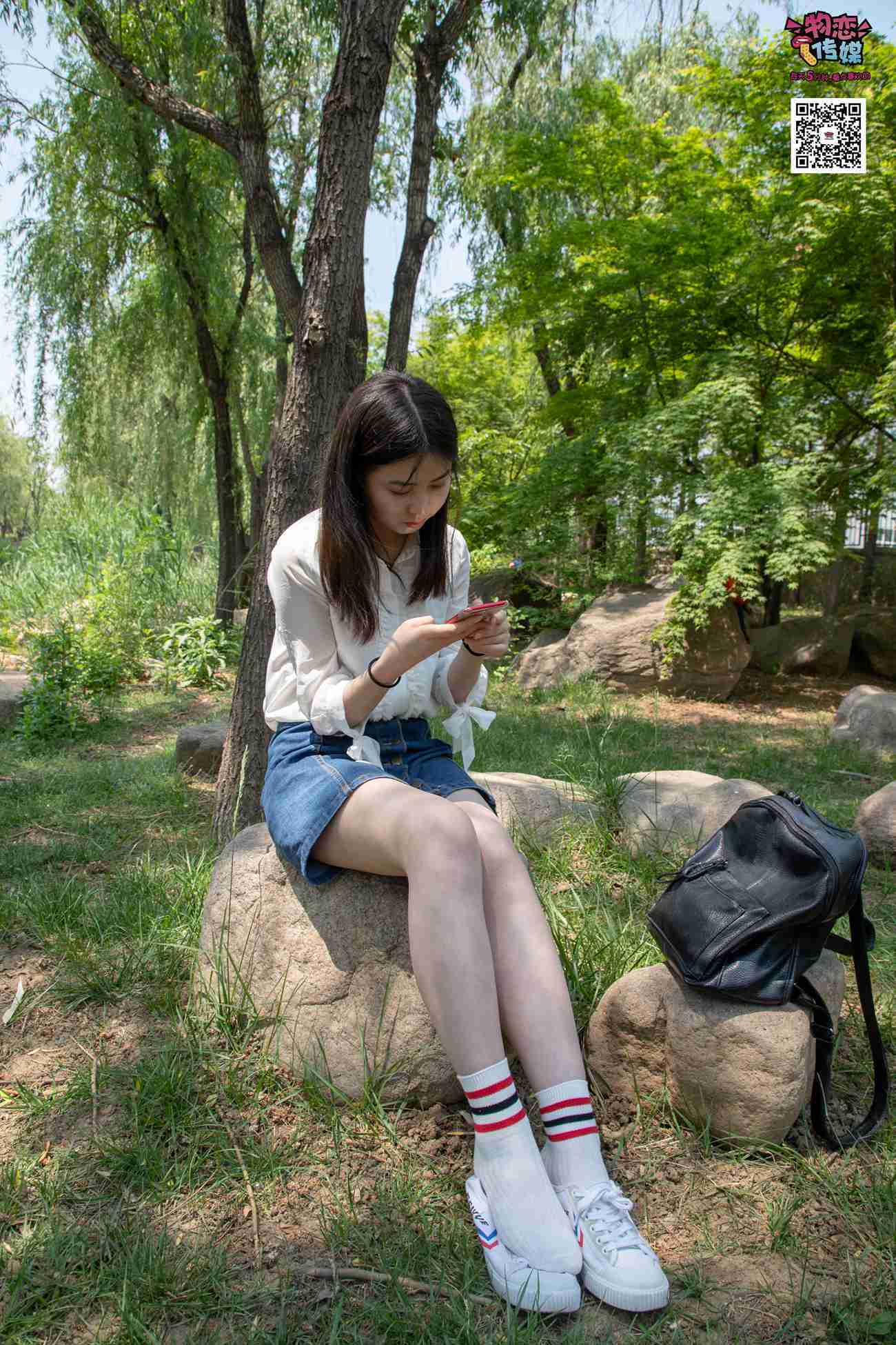 图片[43]-物恋传媒 No.009 纯纯的邻家小妹哦，小白鞋下藏着什么样的棉袜呢 [187P] – 速更版-美库