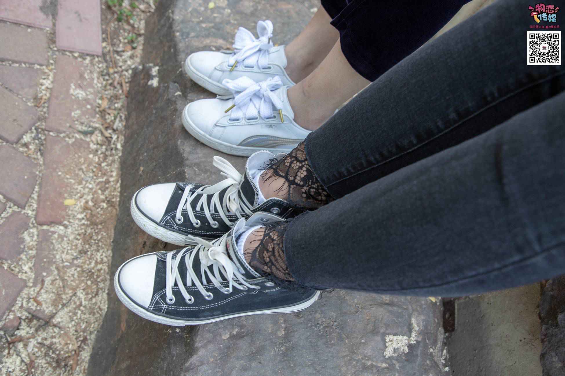 图片[29]-[物恋传媒] NO.010 纯的闺蜜情，纯纯的鞋子与棉袜 [209P] – 速更版-美库