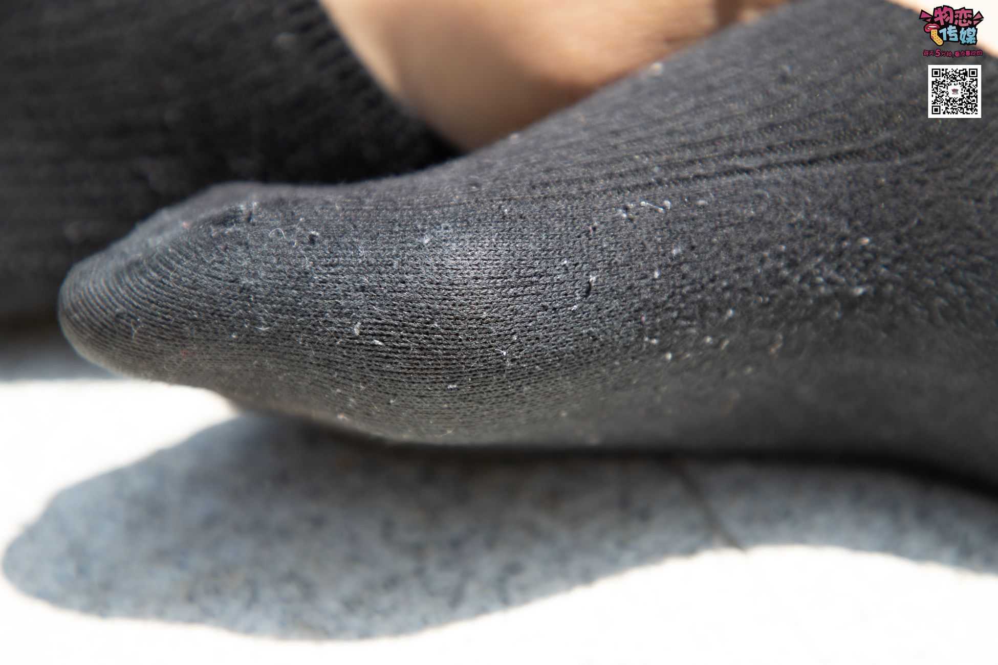 图片[24]-物恋传媒 No.011 纯纯的邻家小妹,小白鞋搭配黑色船袜,清凉一夏 [187P] – 速更版-美库