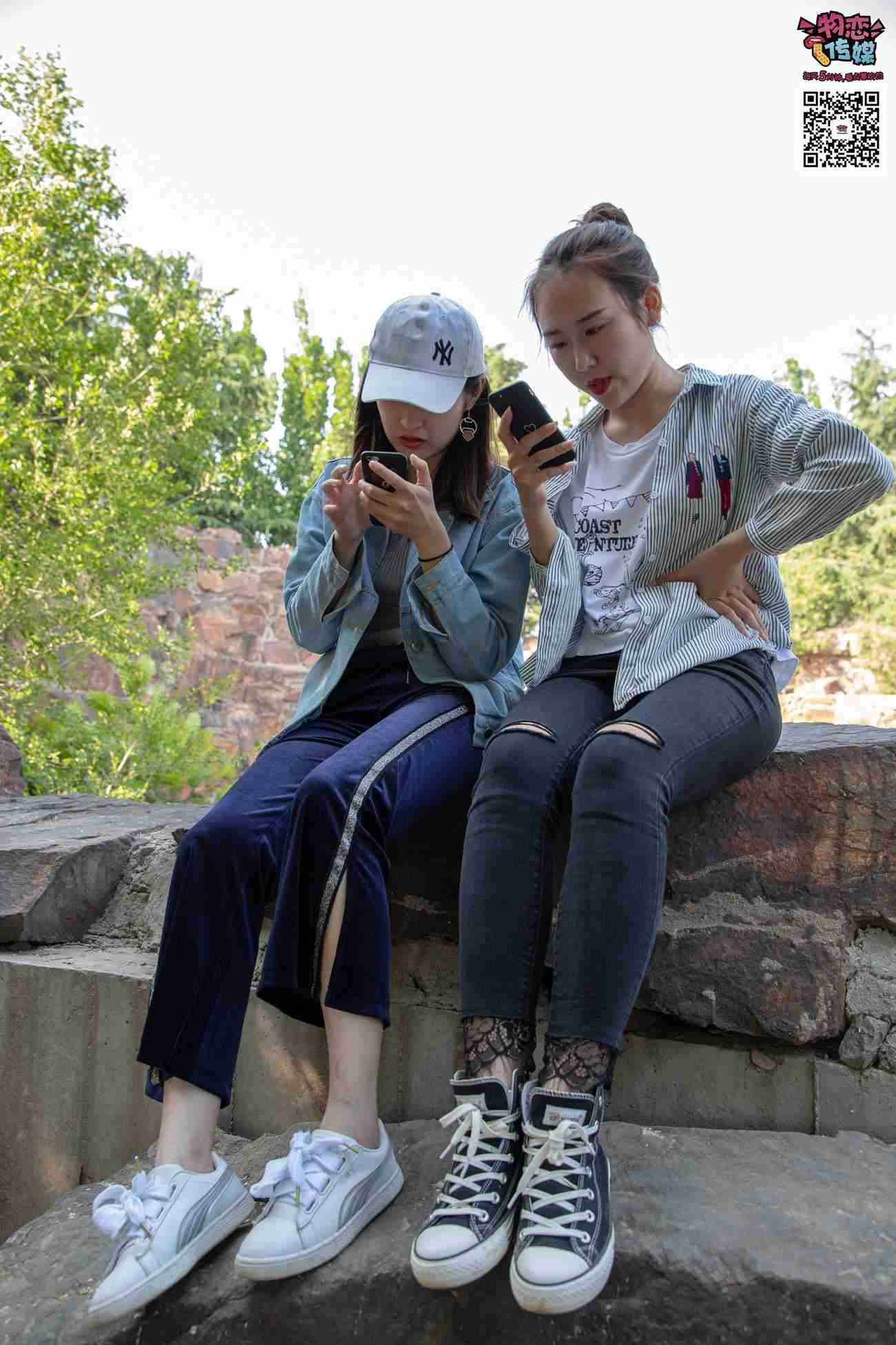 图片[34]-[物恋传媒] NO.010 纯的闺蜜情，纯纯的鞋子与棉袜 [209P] – 速更版-美库