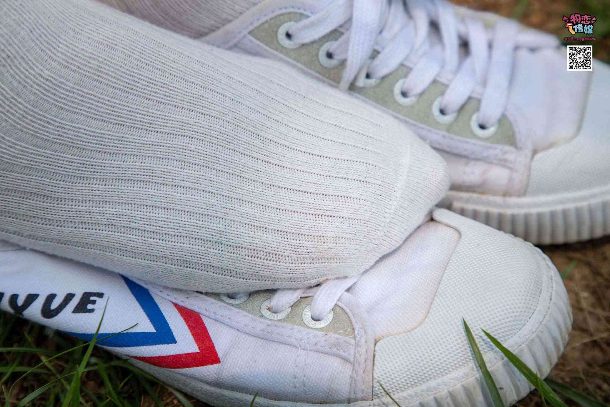 图片[53]-物恋传媒 No.009 纯纯的邻家小妹哦，小白鞋下藏着什么样的棉袜呢 [187P] – 速更版-美库