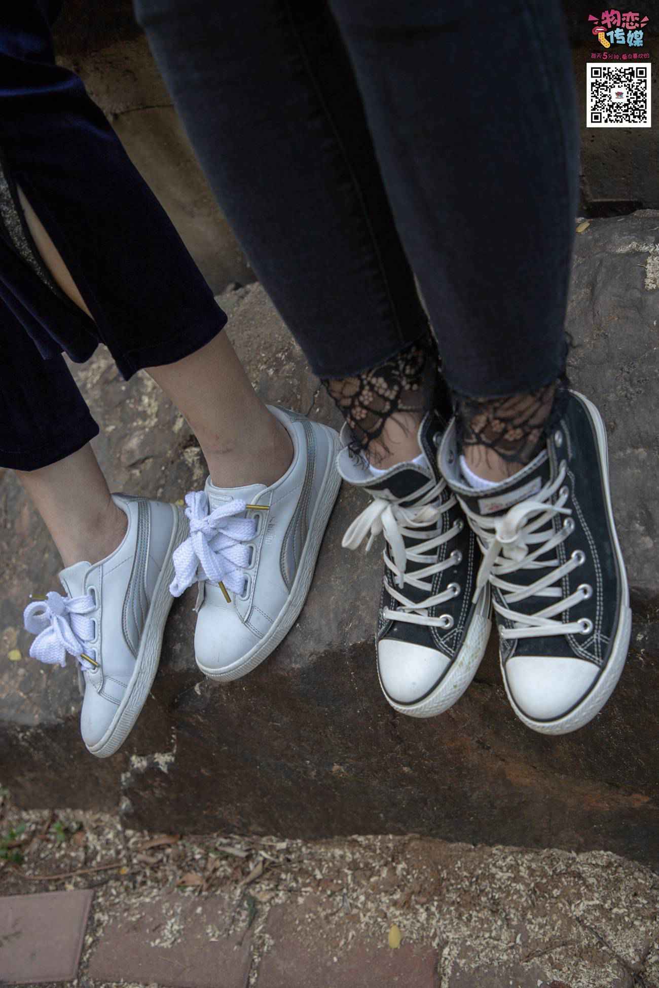 图片[37]-[物恋传媒] NO.010 纯的闺蜜情，纯纯的鞋子与棉袜 [209P] – 速更版-美库