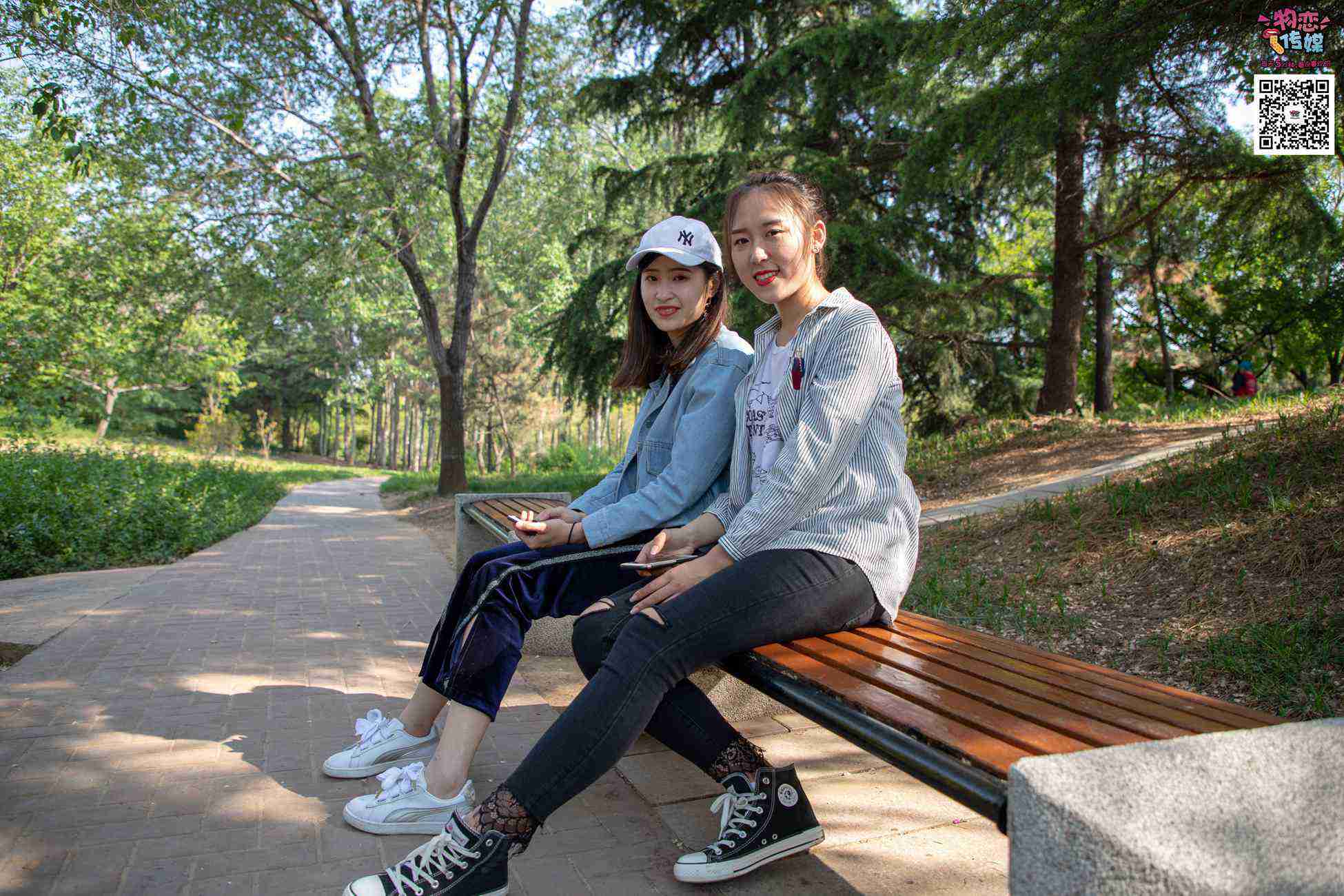 图片[40]-[物恋传媒] NO.010 纯的闺蜜情，纯纯的鞋子与棉袜 [209P] – 速更版-美库