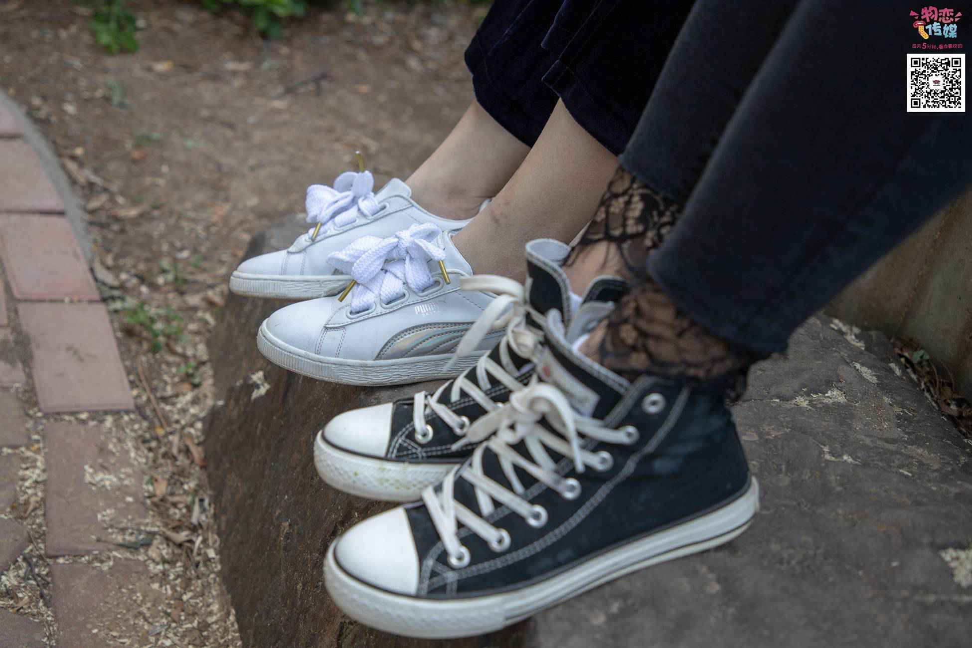 图片[41]-[物恋传媒] NO.010 纯的闺蜜情，纯纯的鞋子与棉袜 [209P] – 速更版-美库