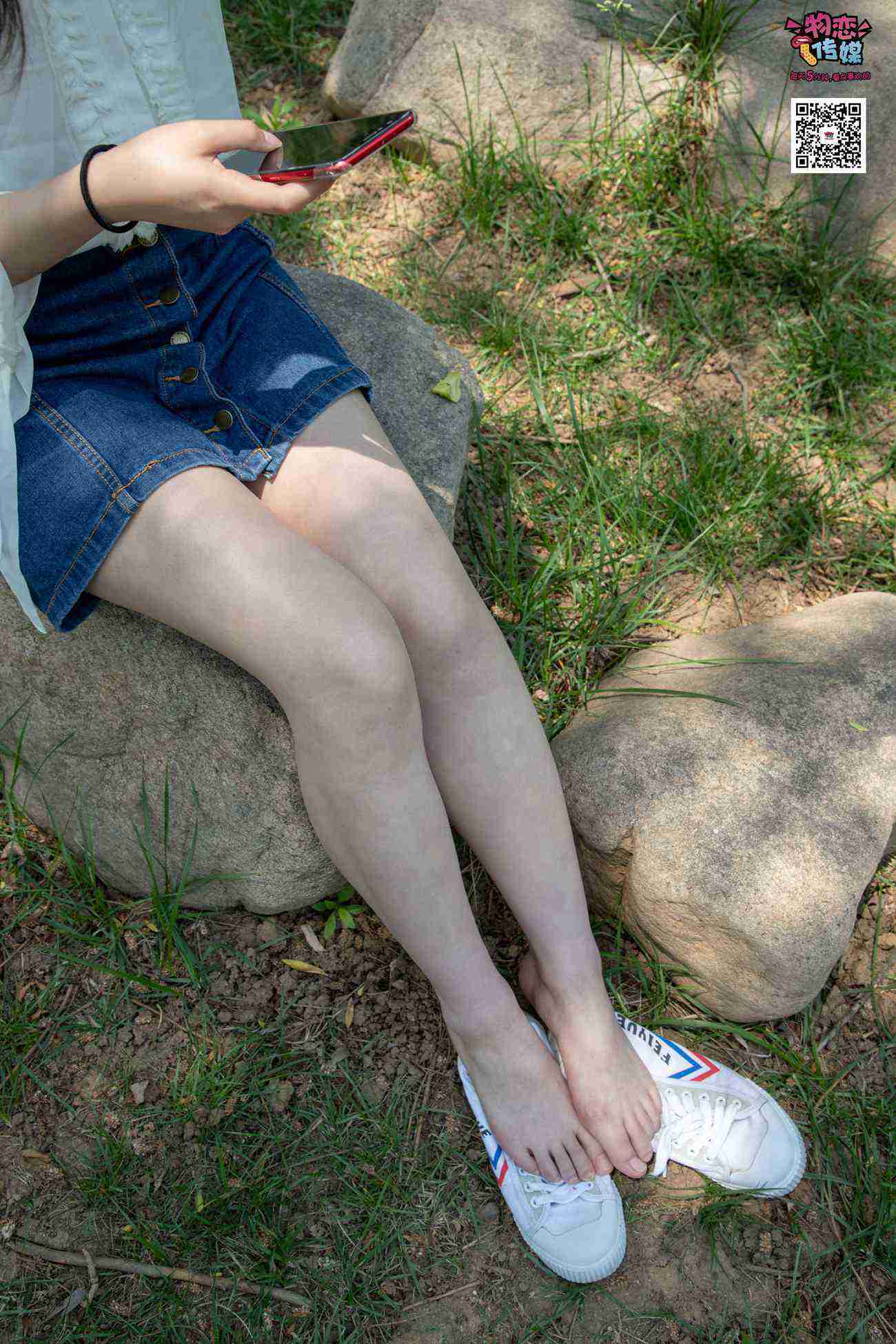 图片[66]-物恋传媒 No.009 纯纯的邻家小妹哦，小白鞋下藏着什么样的棉袜呢 [187P] – 速更版-美库