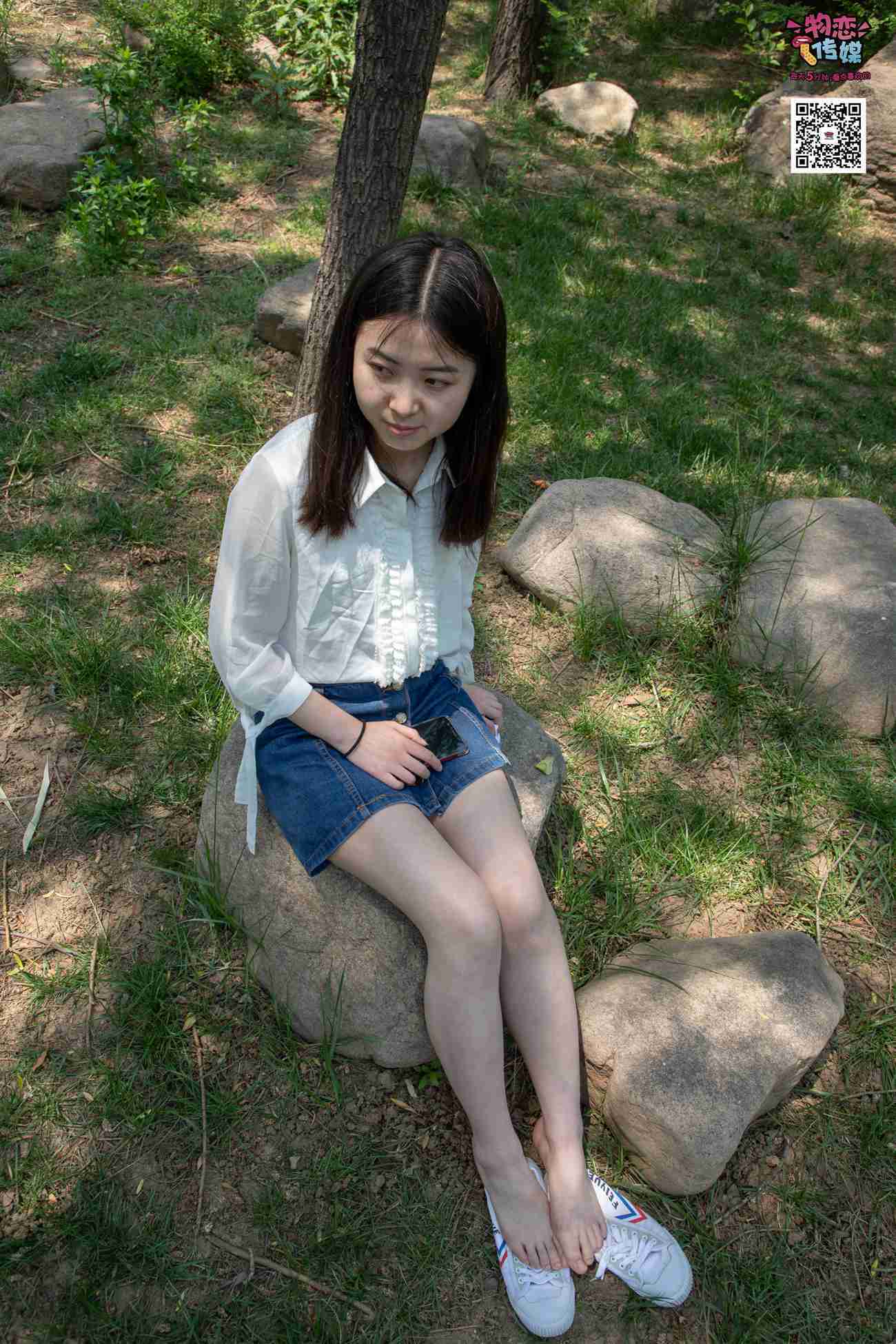 图片[76]-物恋传媒 No.009 纯纯的邻家小妹哦，小白鞋下藏着什么样的棉袜呢 [187P] – 速更版-美库