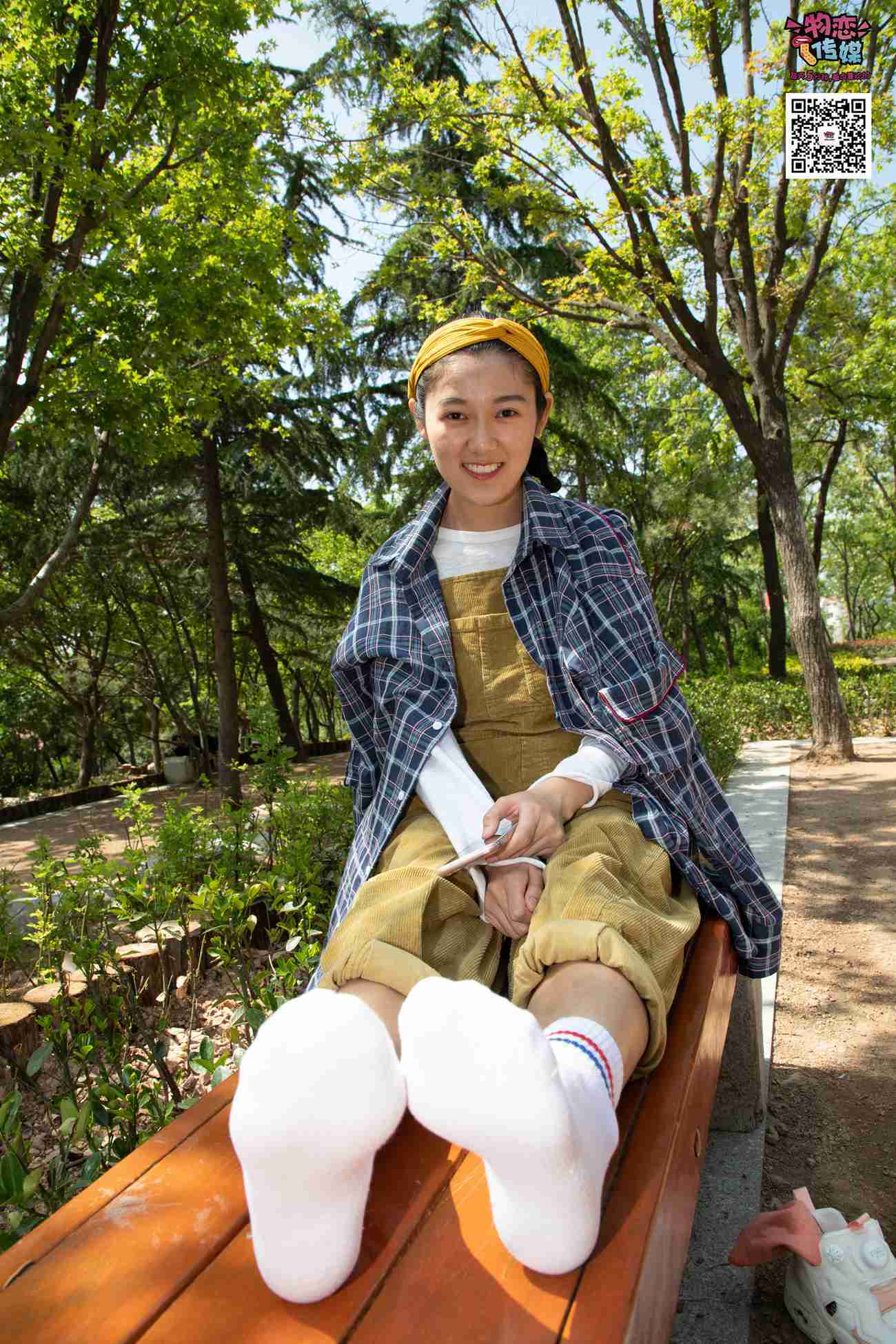 图片[30]-物恋传媒 No.013 气质独特的邻家小妹,粉色小棉袜加白袜哦 [187P] – 速更版-美库