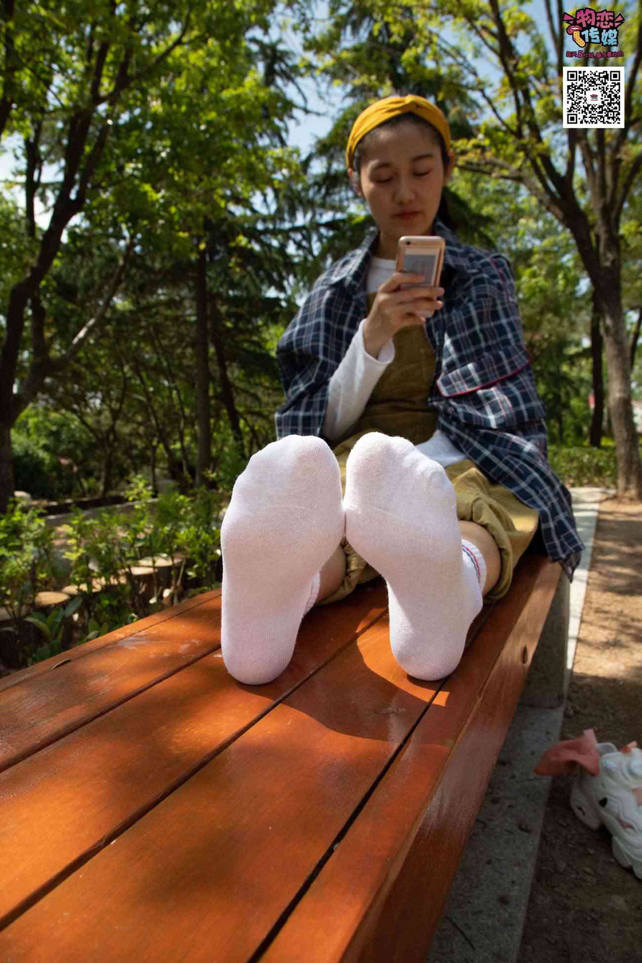 图片[33]-物恋传媒 No.013 气质独特的邻家小妹,粉色小棉袜加白袜哦 [187P] – 速更版-美库