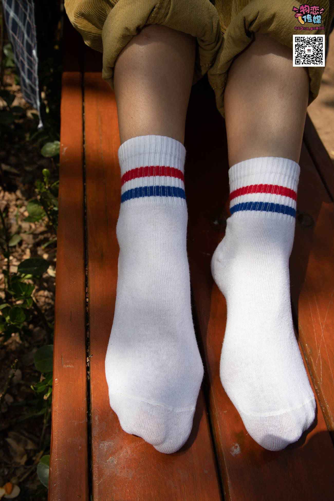 图片[40]-物恋传媒 No.013 气质独特的邻家小妹,粉色小棉袜加白袜哦 [187P] – 速更版-美库
