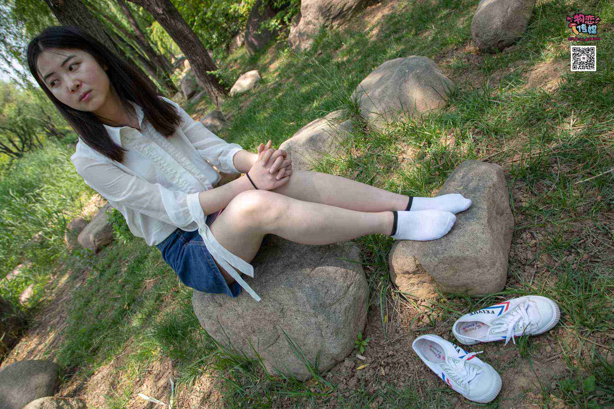 图片[92]-物恋传媒 No.009 纯纯的邻家小妹哦，小白鞋下藏着什么样的棉袜呢 [187P] – 速更版-美库