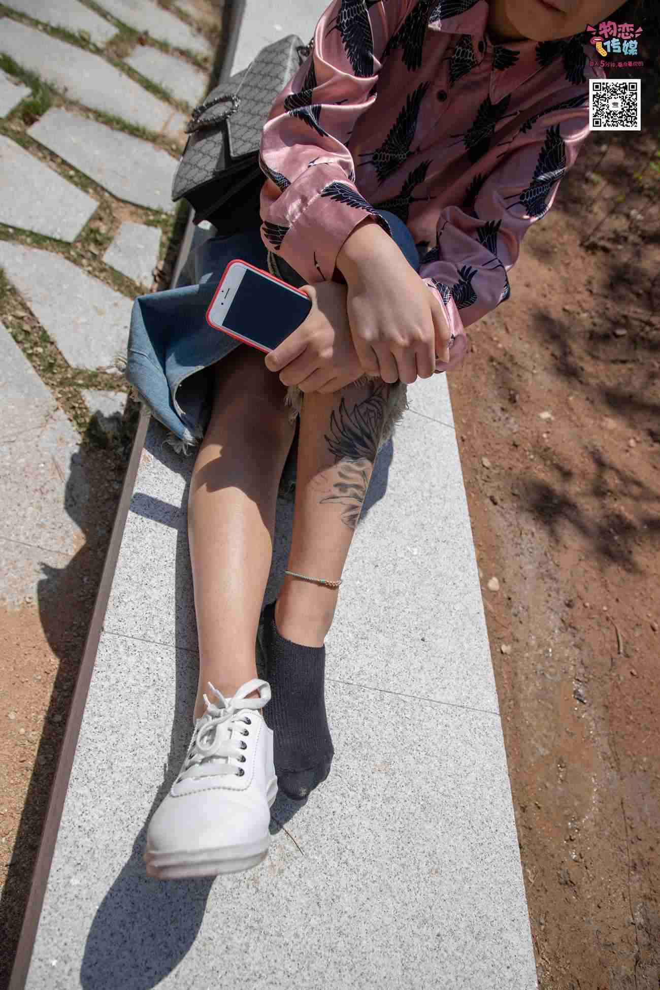 图片[58]-物恋传媒 No.011 纯纯的邻家小妹,小白鞋搭配黑色船袜,清凉一夏 [187P] – 速更版-美库